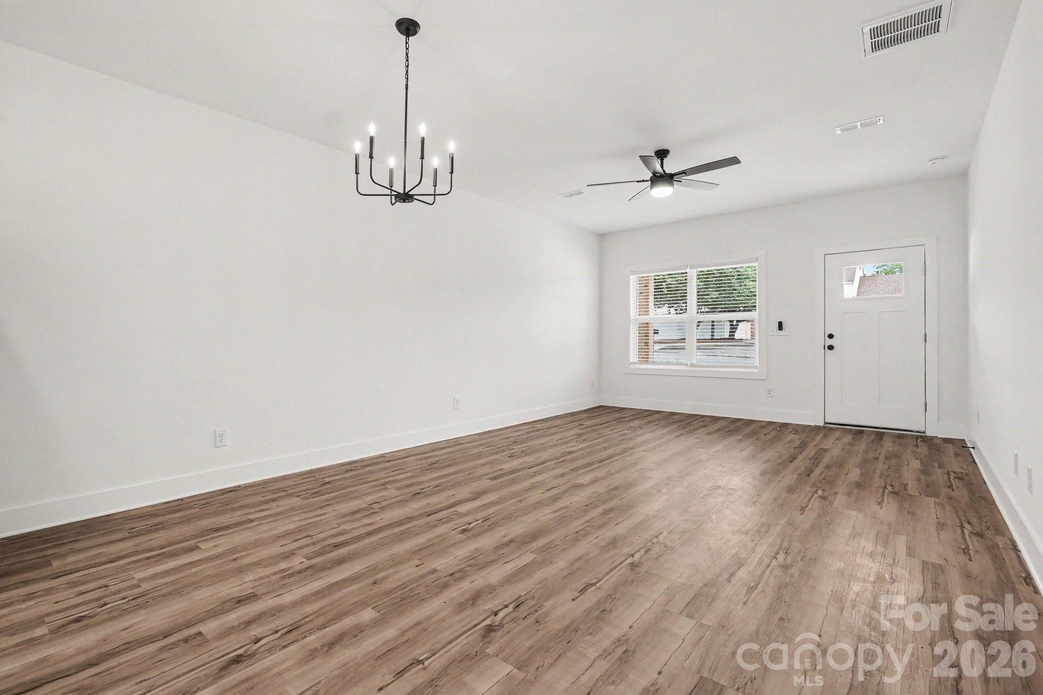 310 Talleyrand Avenue Property Photo 6