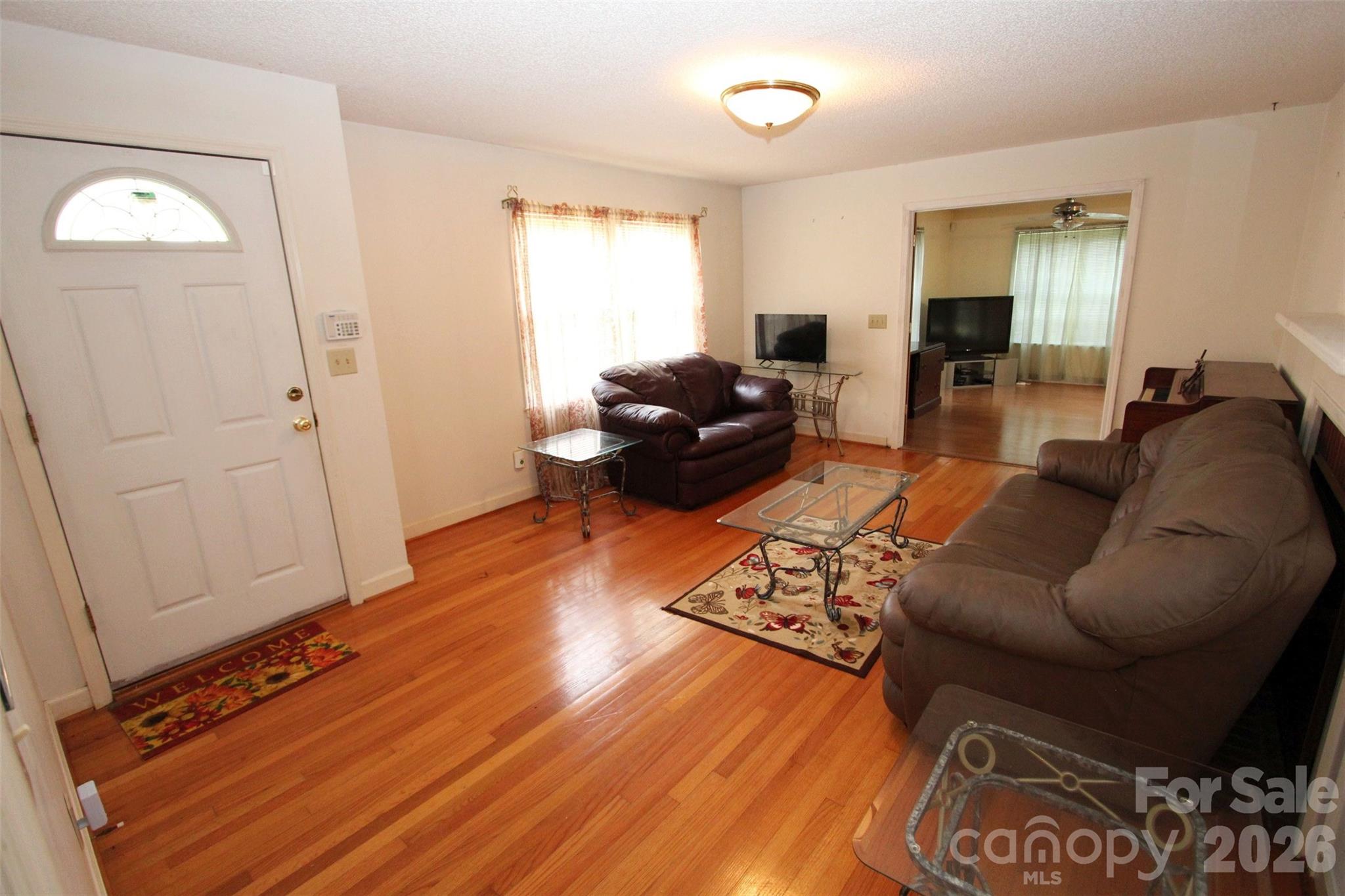 227 W Main Street Property Photo 9