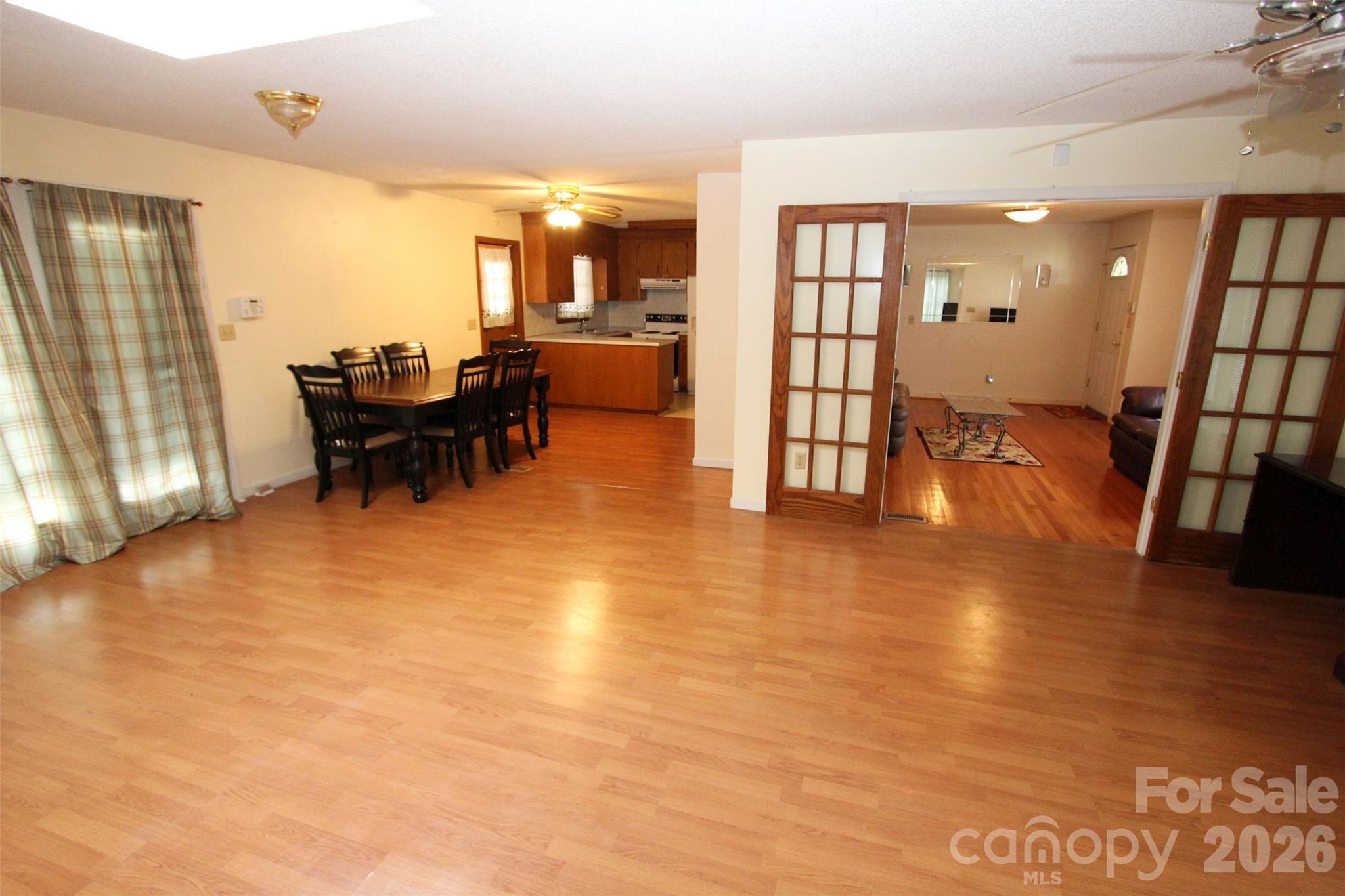 227 W Main Street Property Photo 12