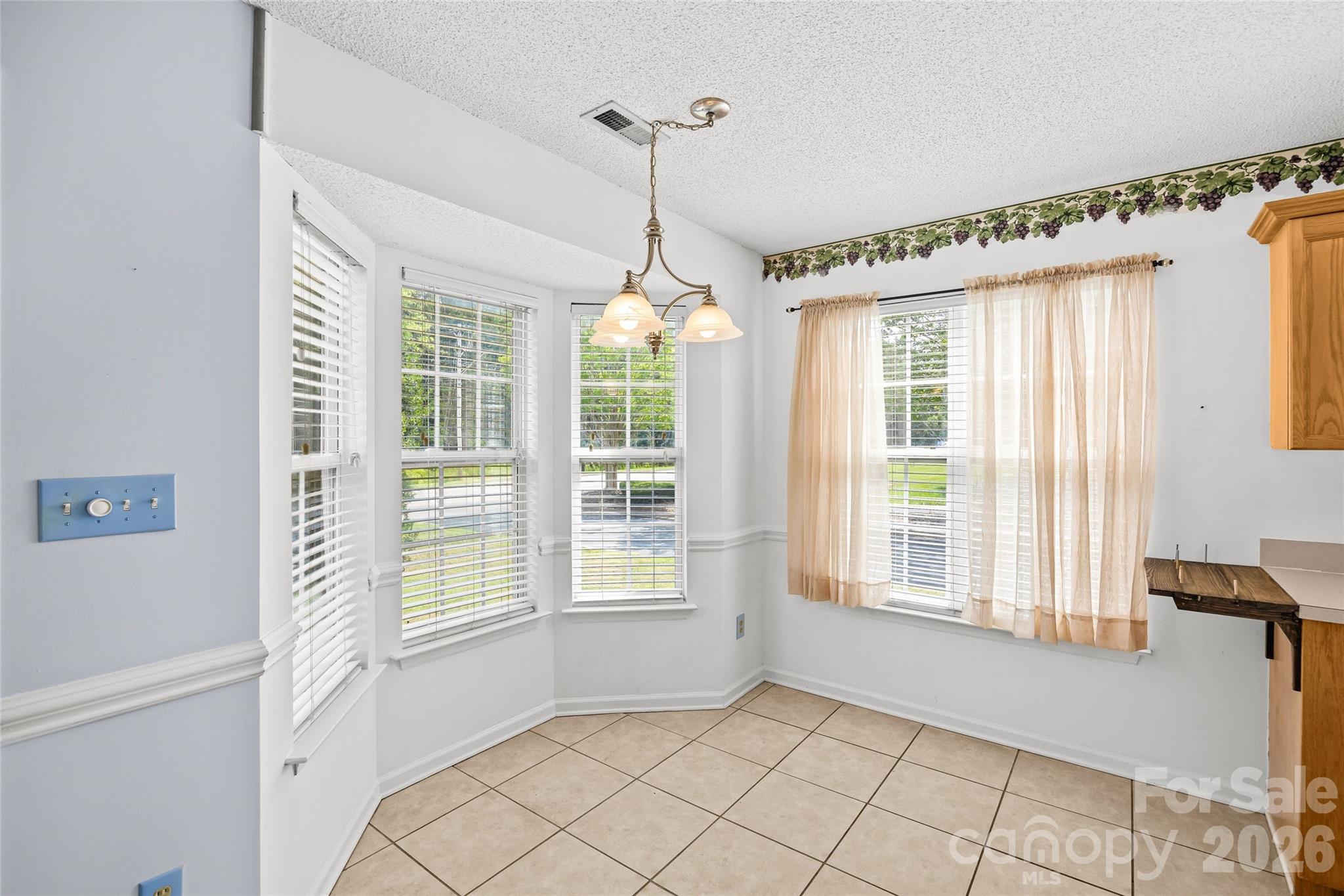 4609 Rocky Meadow Way Property Photo 12