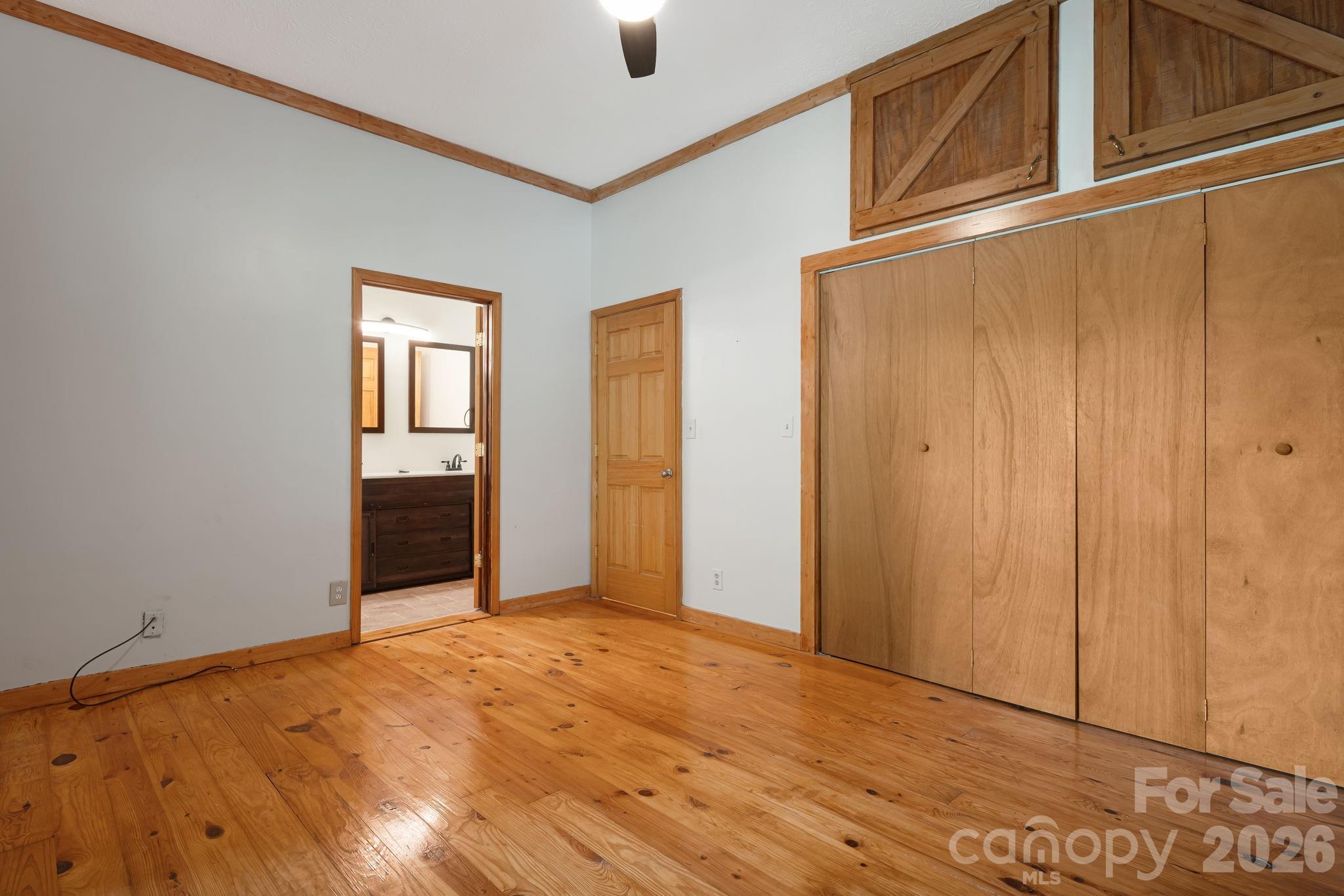 125 Hyacinth Drive Property Photo 9