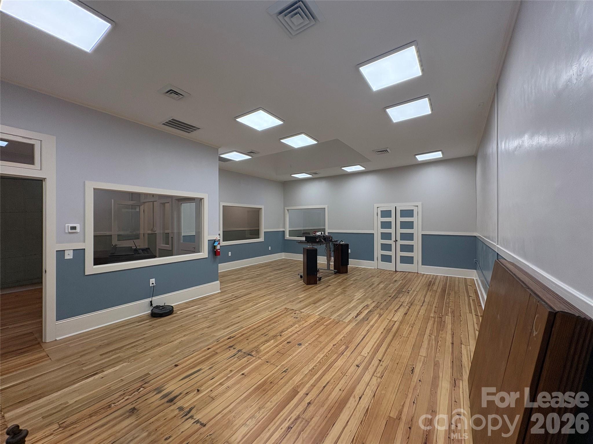 128 E Innes Street B Property Photo 10
