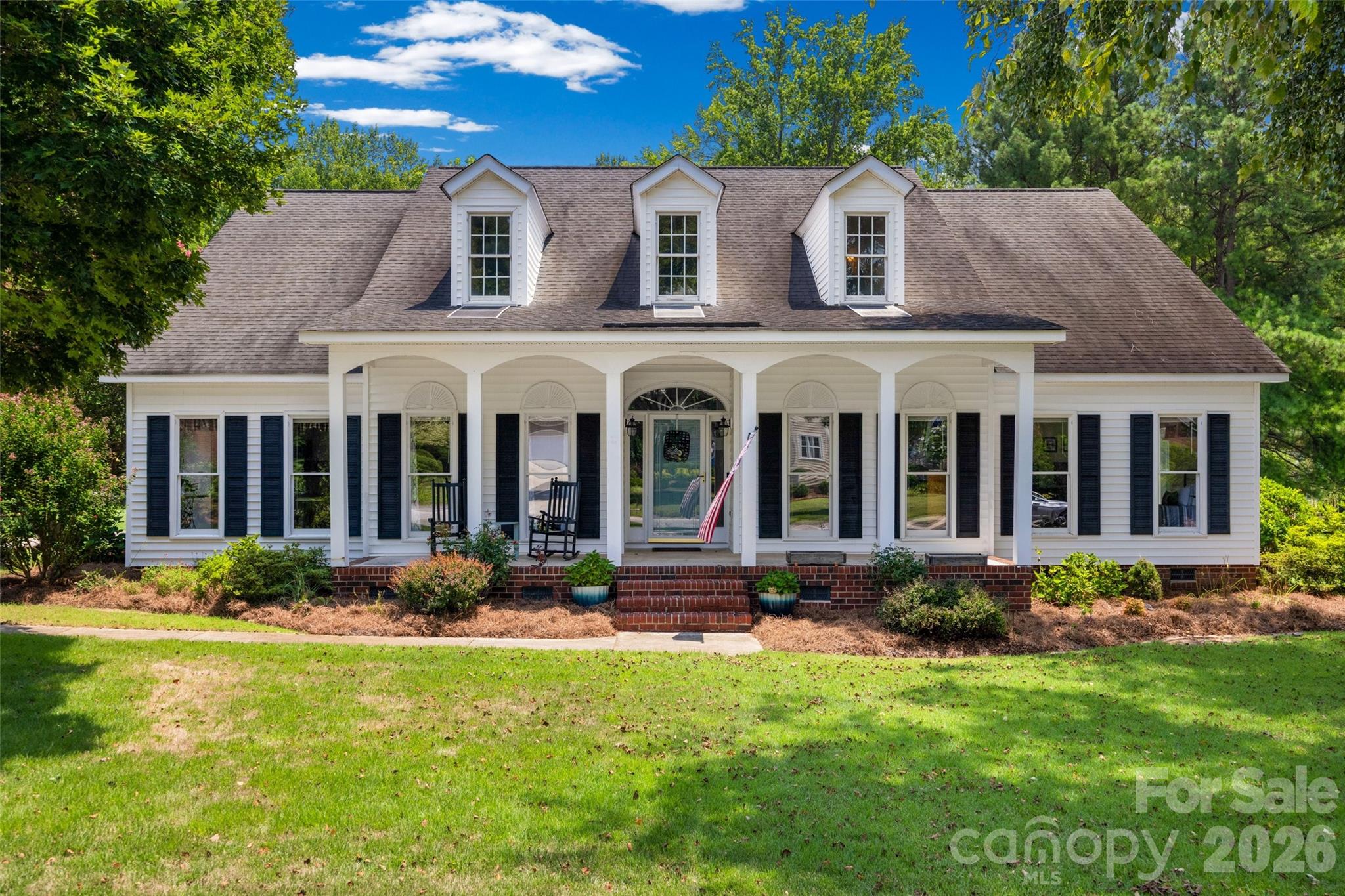 2255 Drawbridge Court Property Photo 1