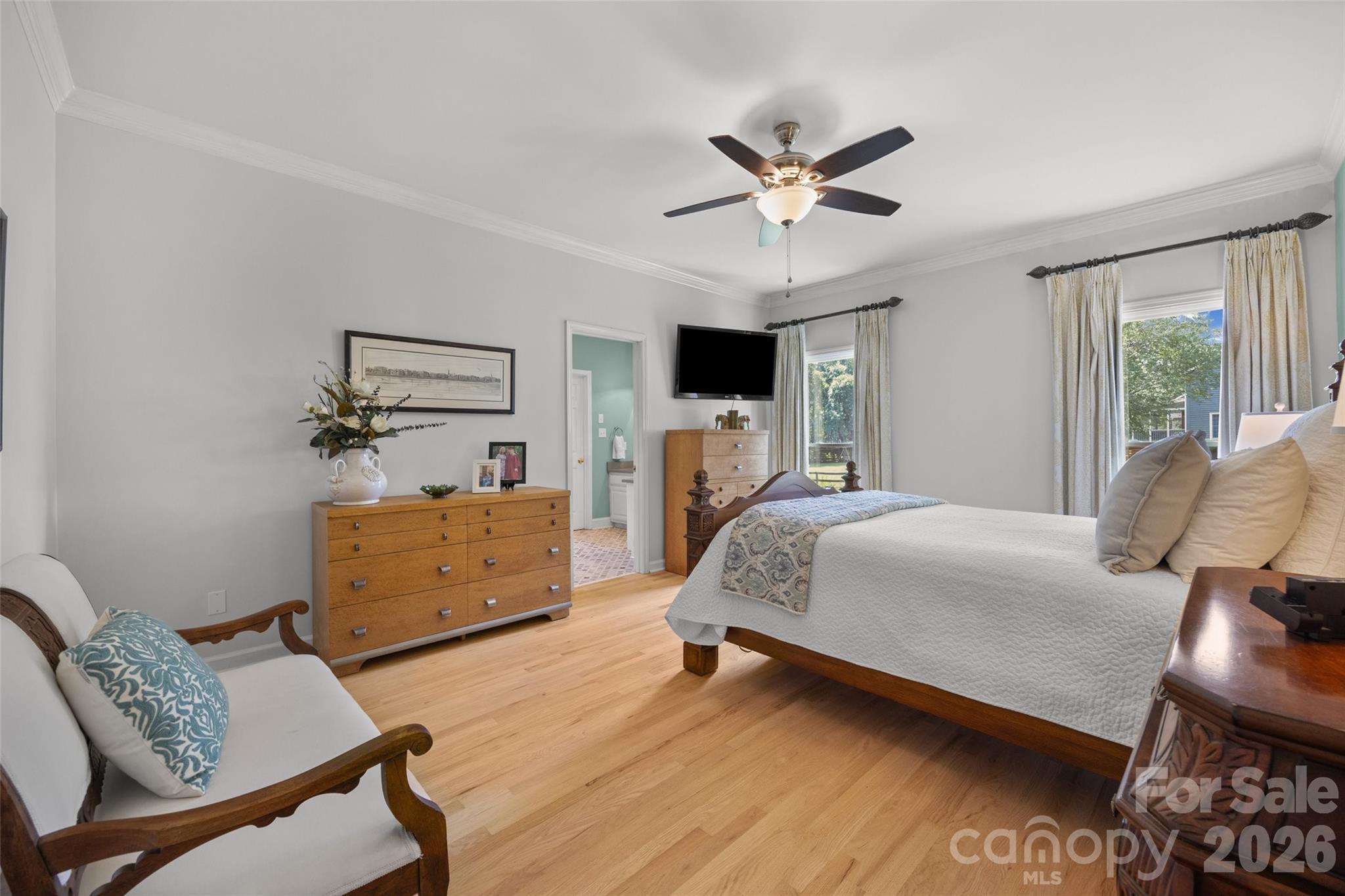 2255 Drawbridge Court Property Photo 14