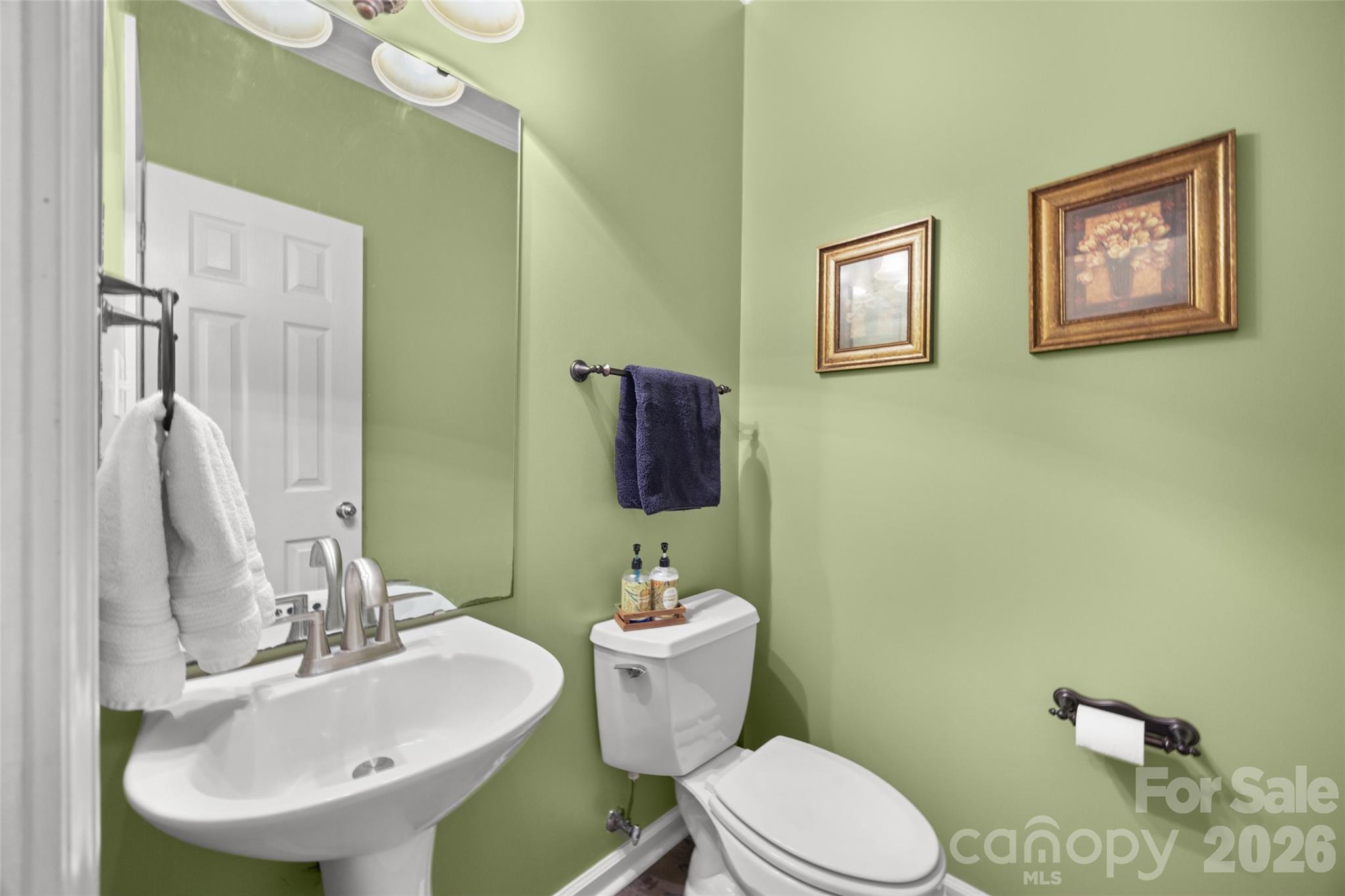 2255 Drawbridge Court Property Photo 21