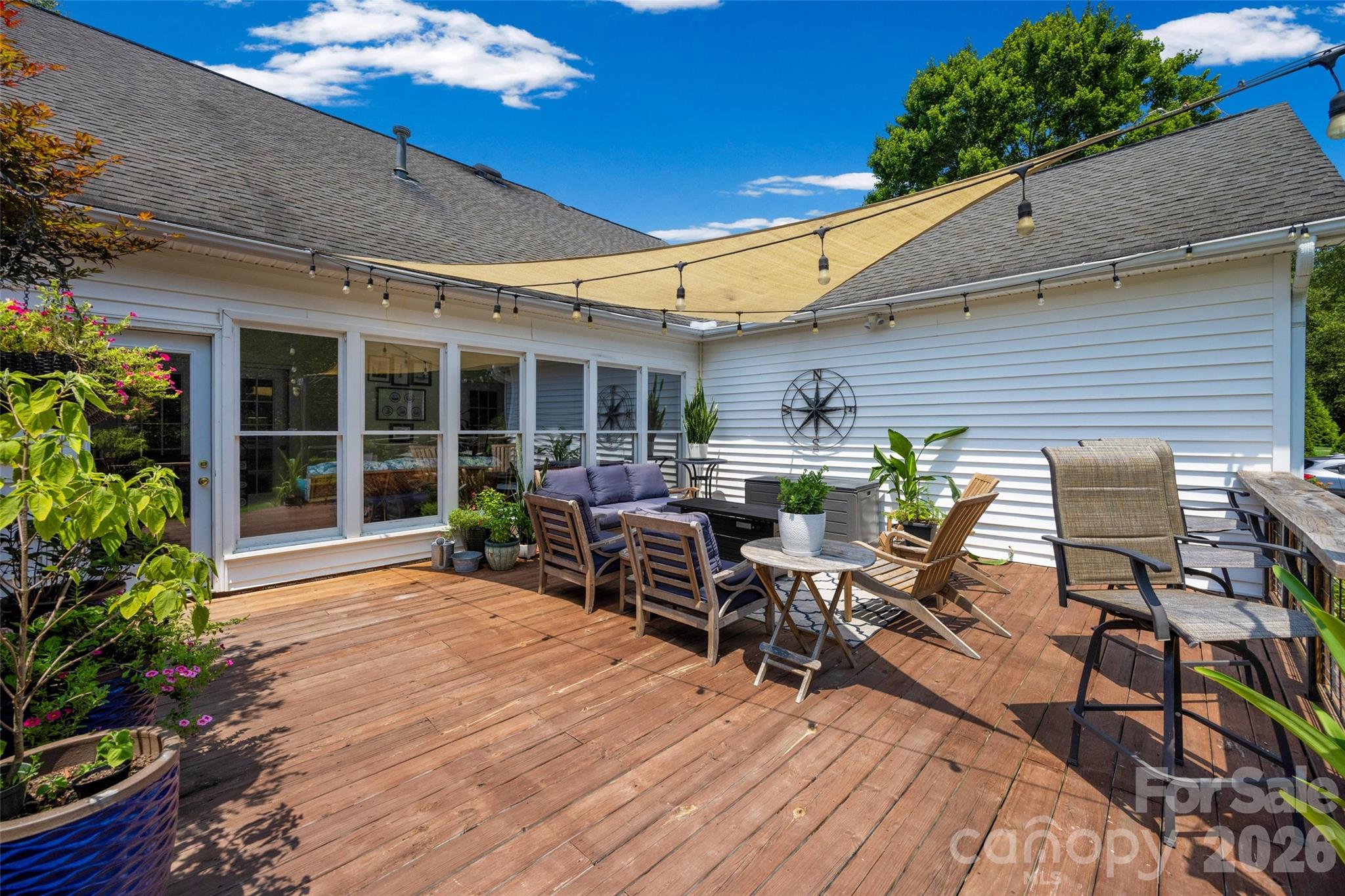2255 Drawbridge Court Property Photo 33