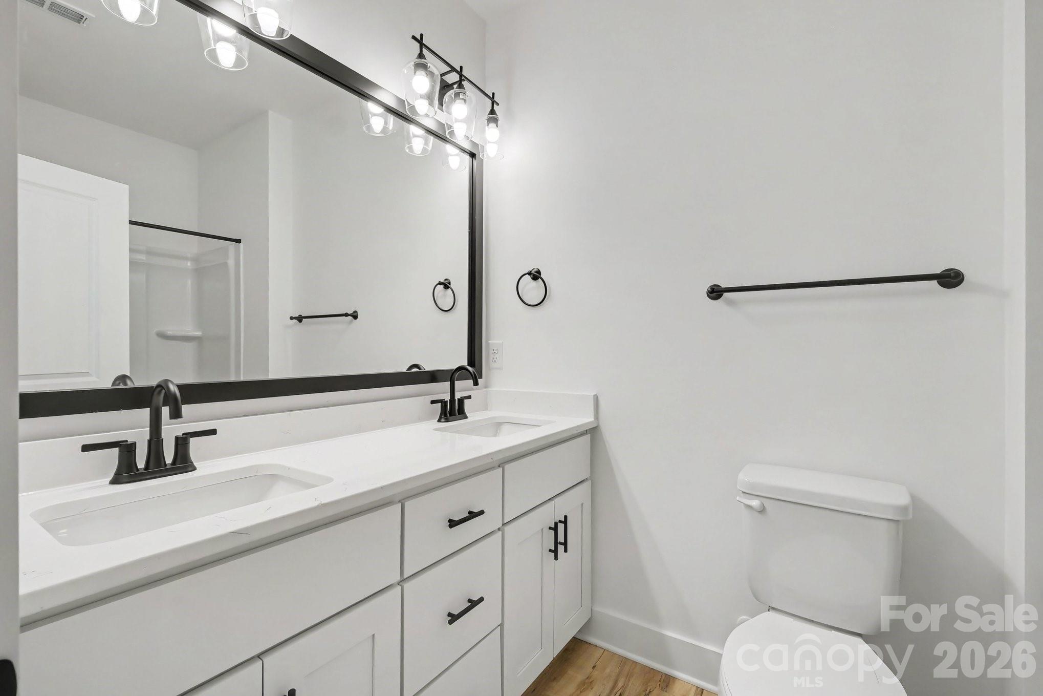312 E Talleyrand Avenue Property Photo 13