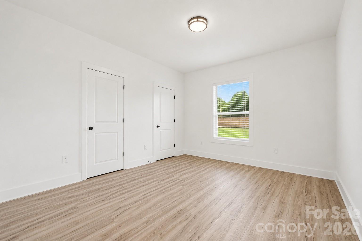 312 E Talleyrand Avenue Property Photo 15