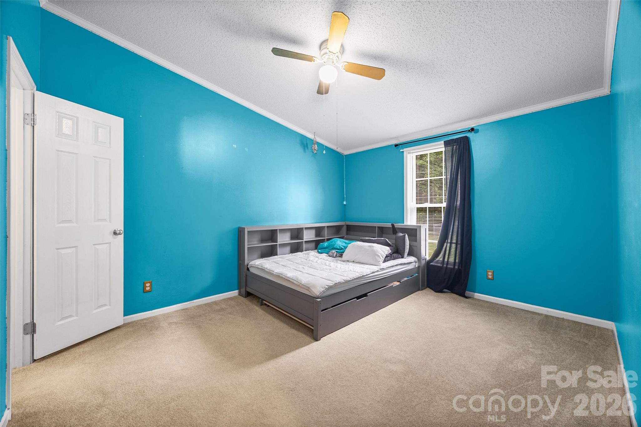 5440 Winden Road Property Photo 20