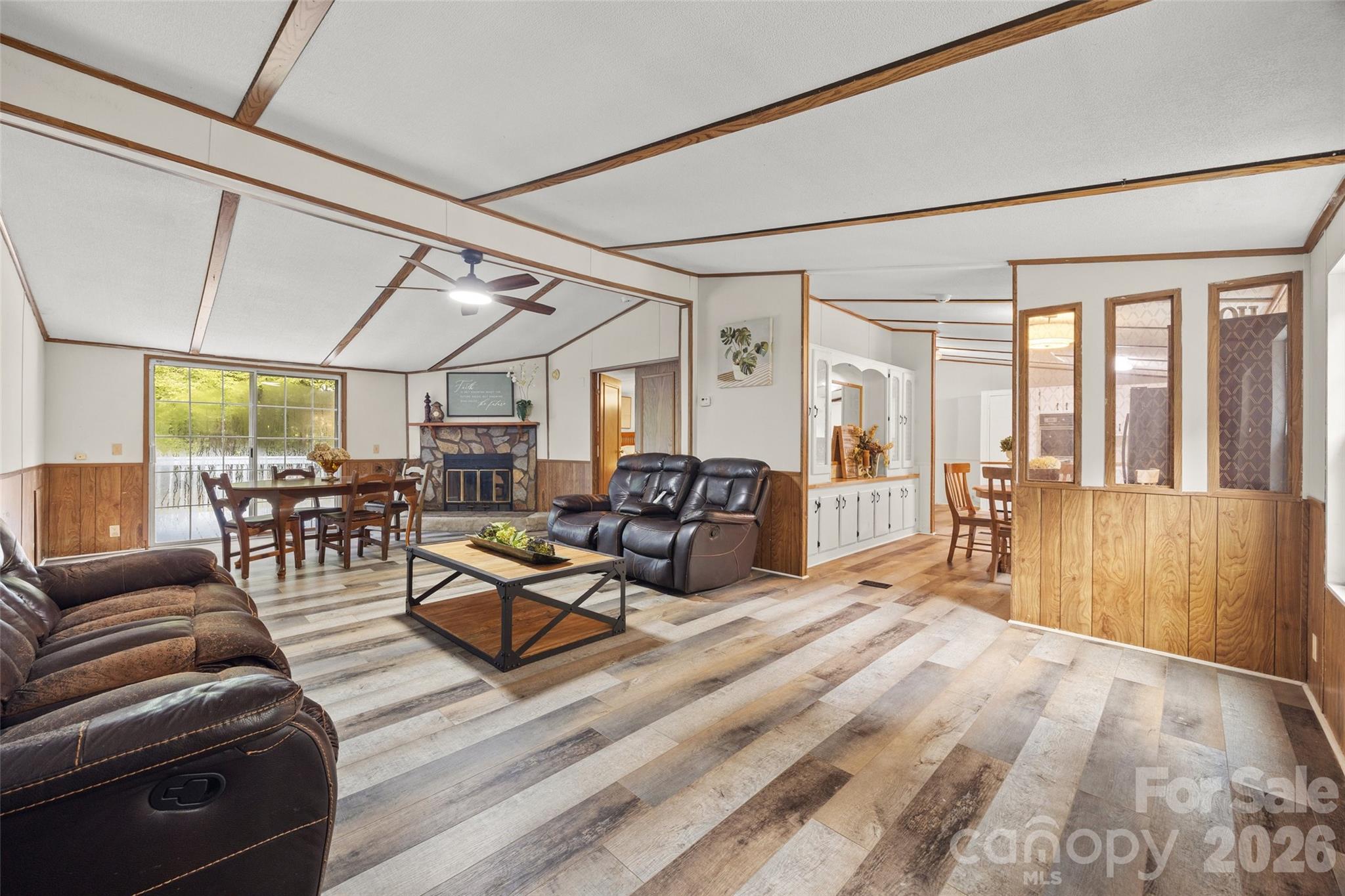 4335 Fermount Drive Property Photo 4