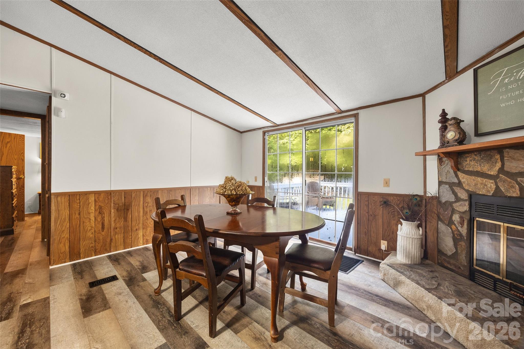4335 Fermount Drive Property Photo 8