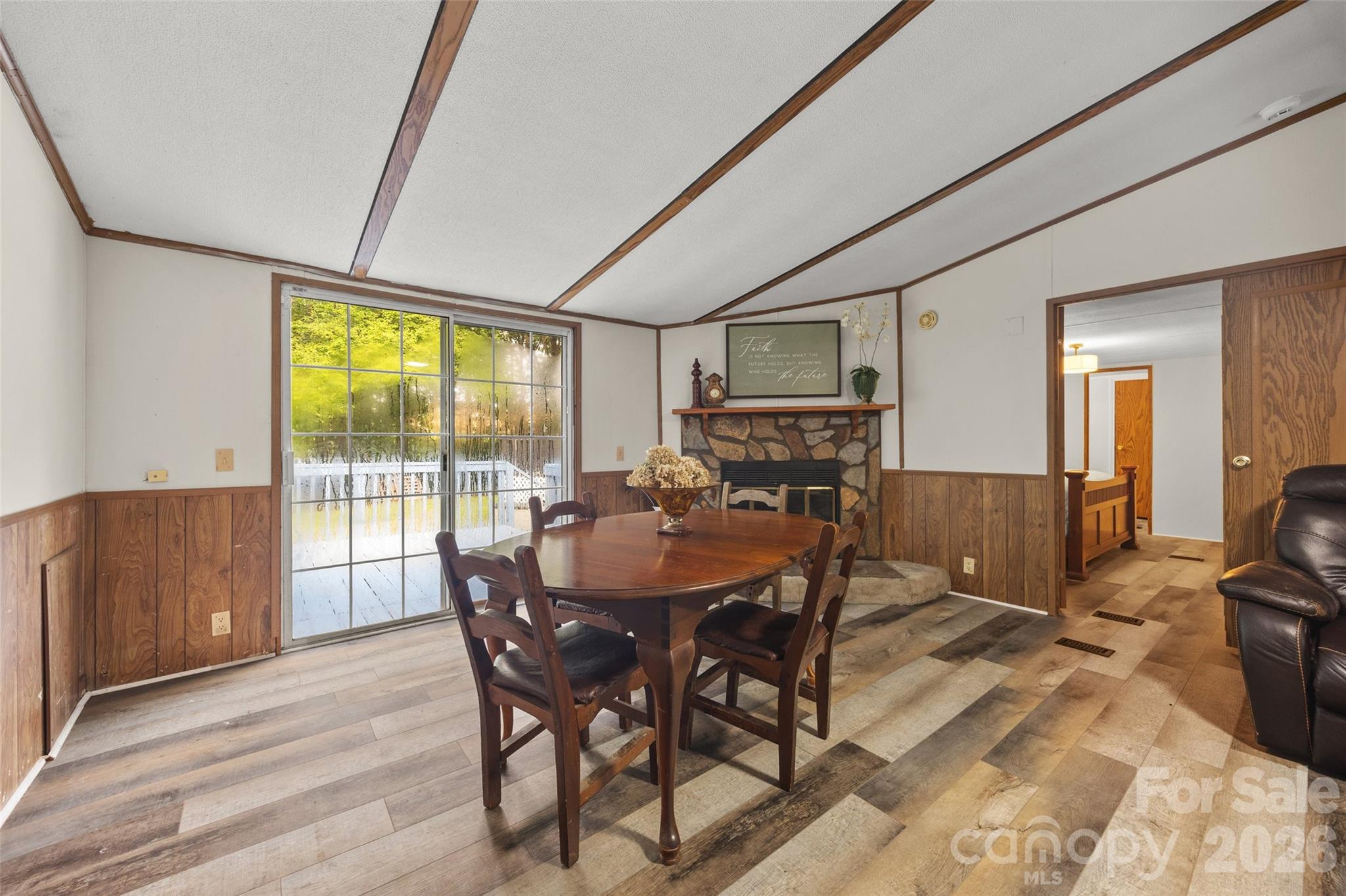 4335 Fermount Drive Property Photo 9