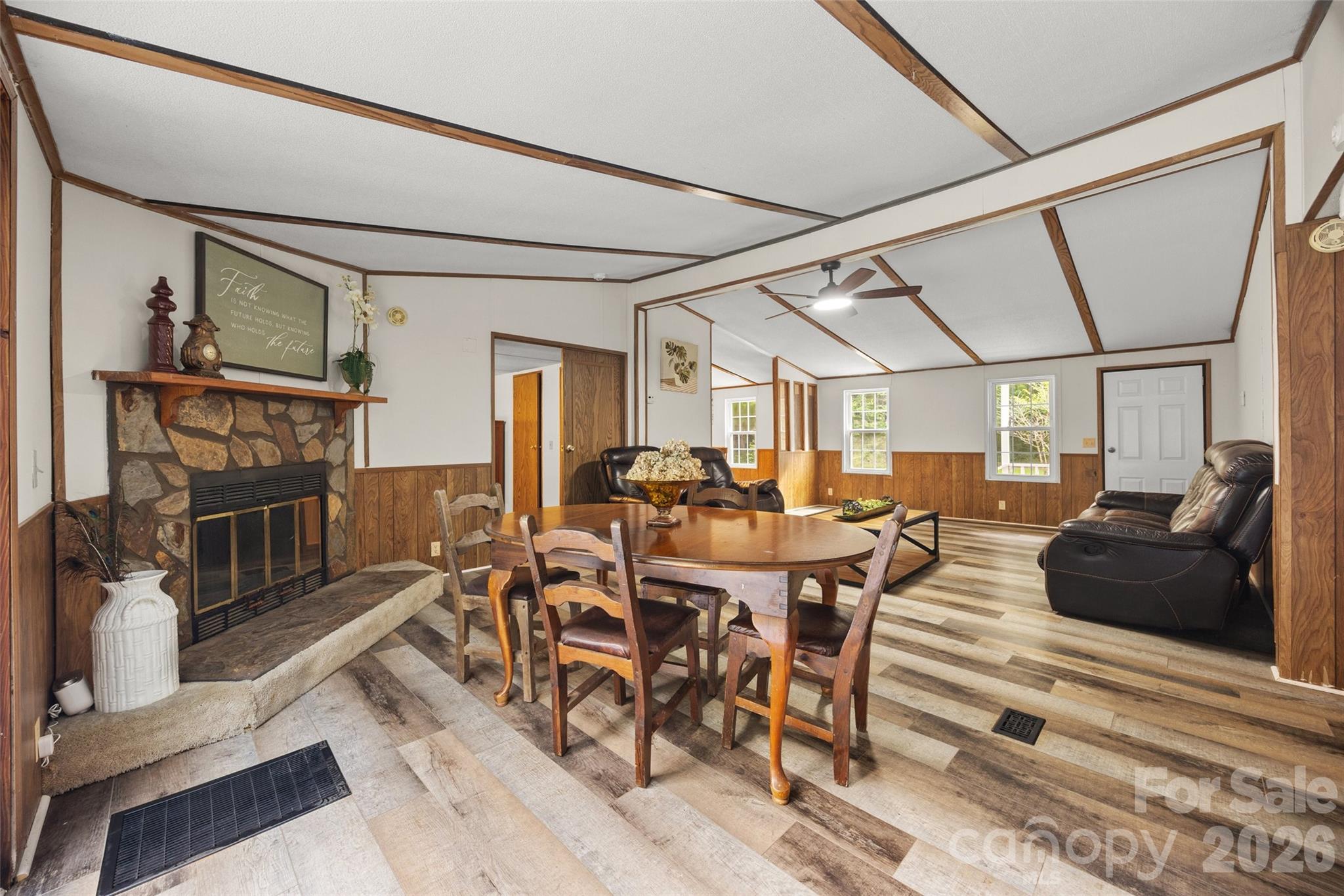 4335 Fermount Drive Property Photo 10