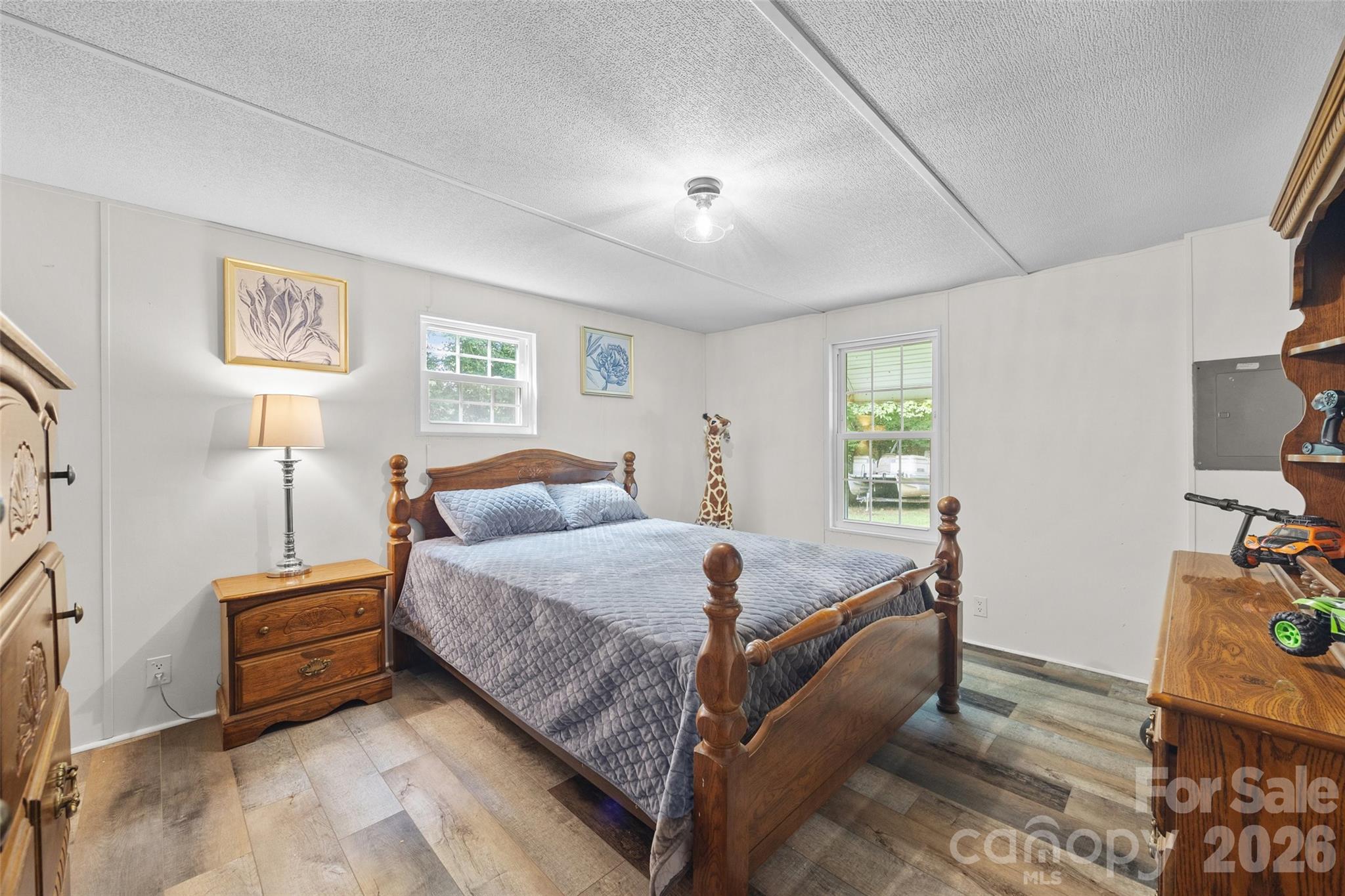 4335 Fermount Drive Property Photo 13