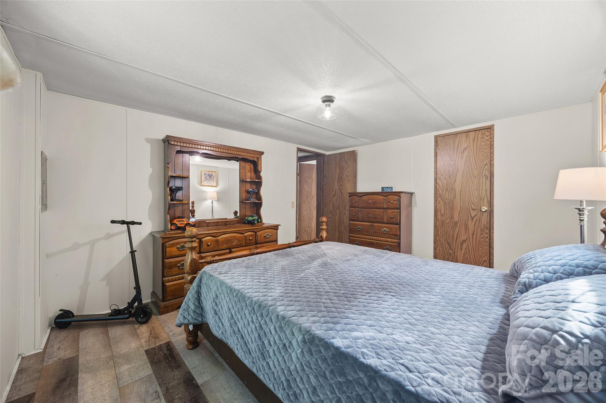 4335 Fermount Drive Property Photo 14