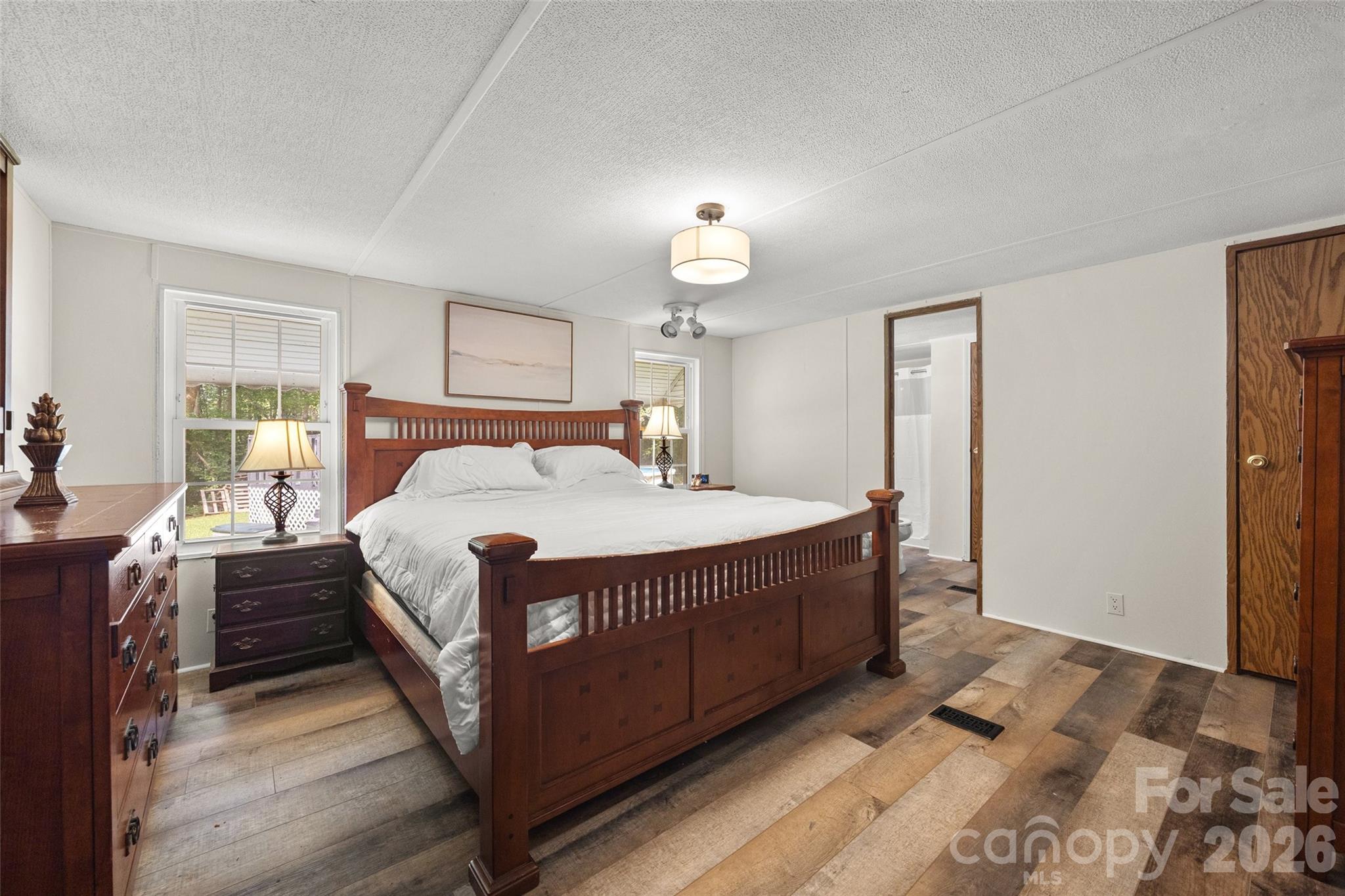 4335 Fermount Drive Property Photo 16