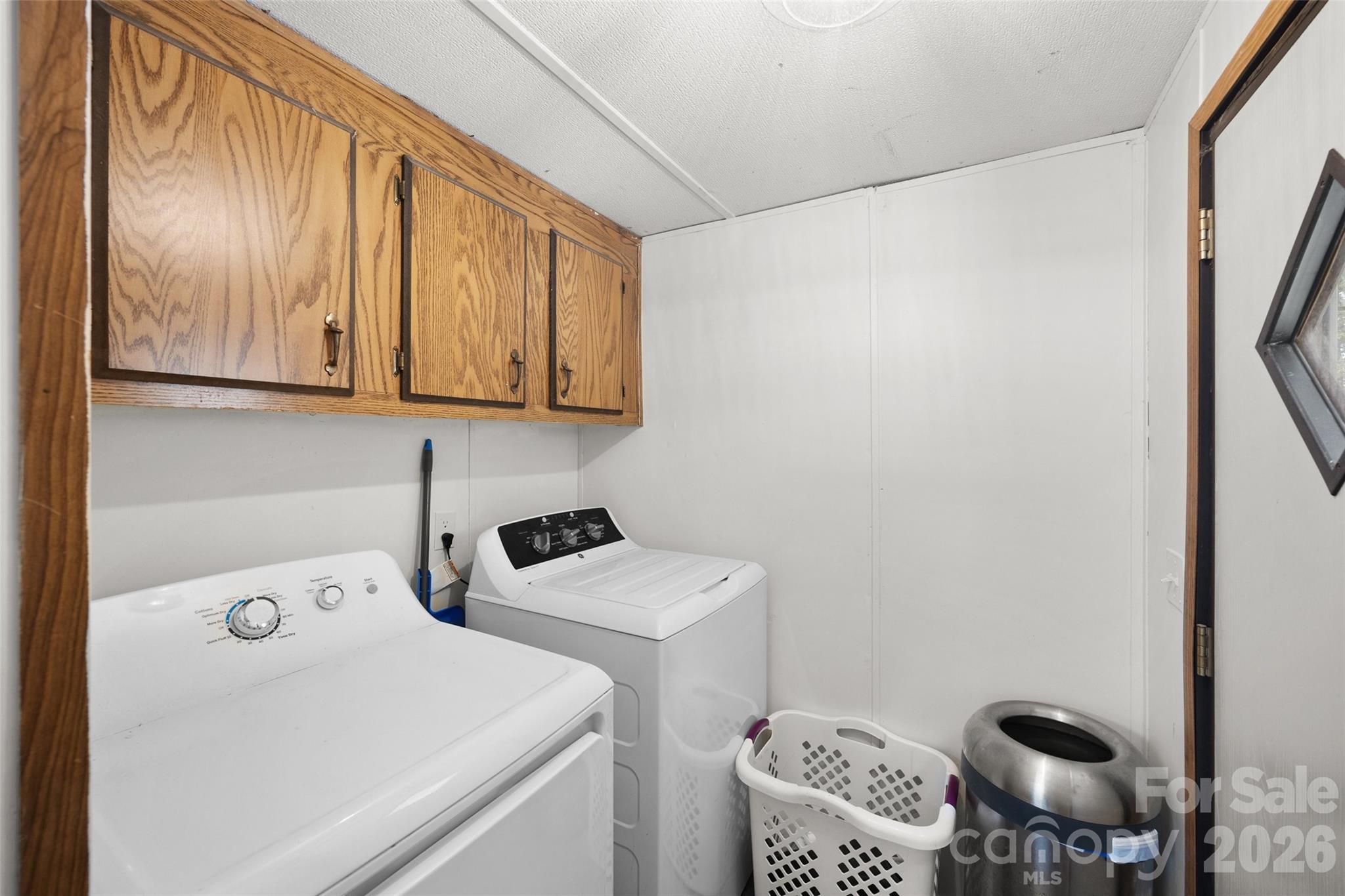 4335 Fermount Drive Property Photo 27