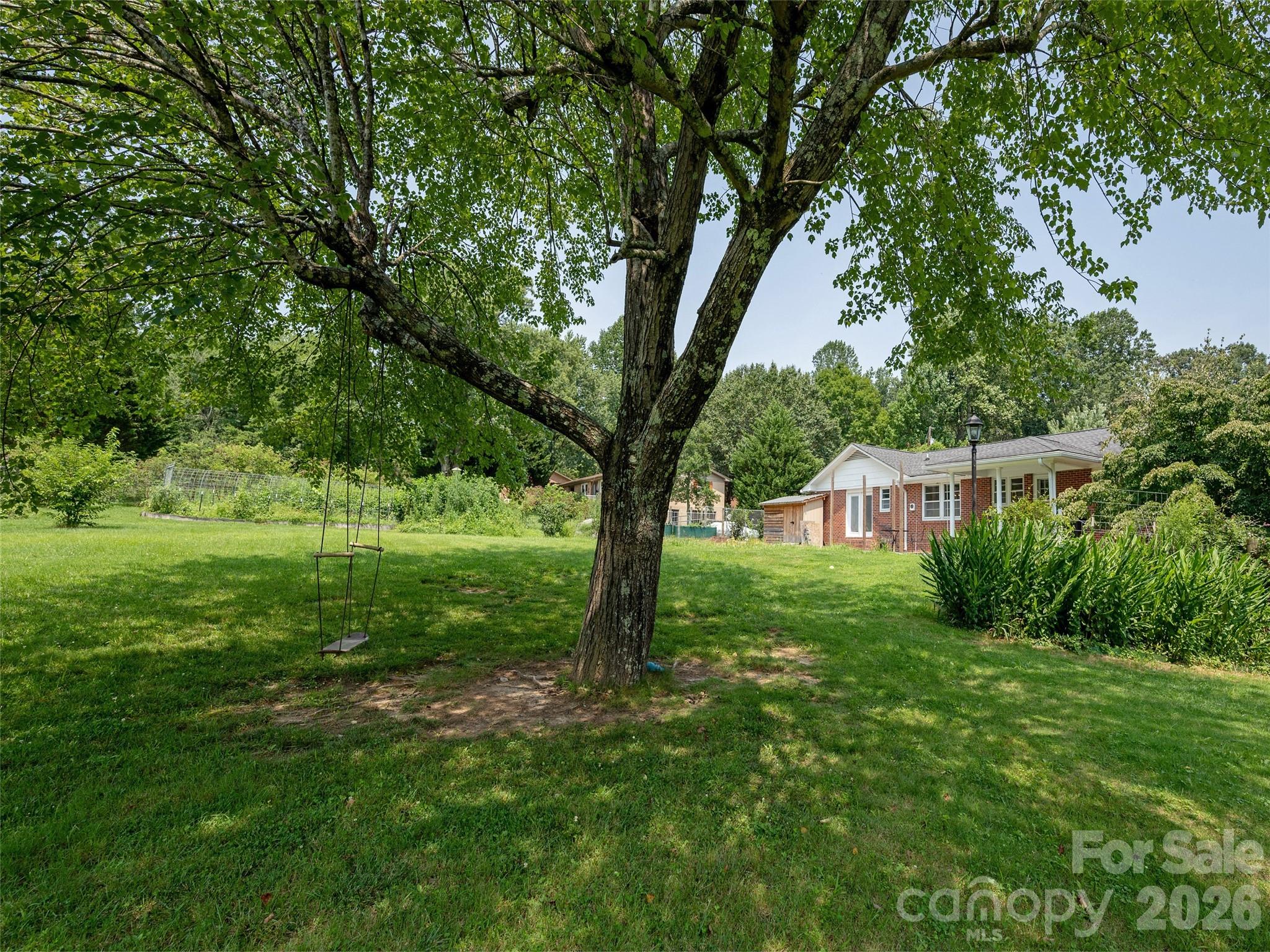 525 Carson Drive Property Photo 30