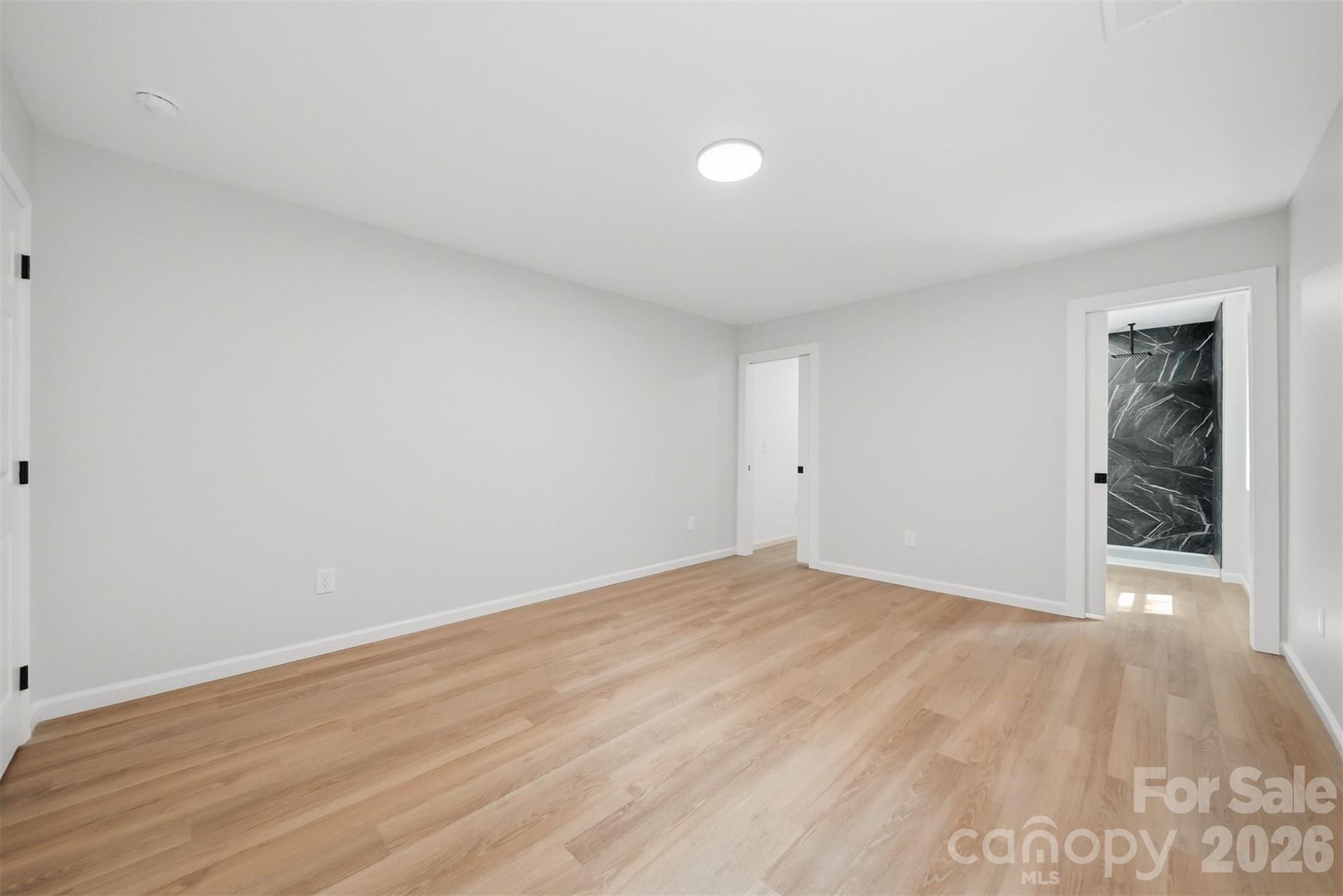 419 Rockyford Street Property Photo 17