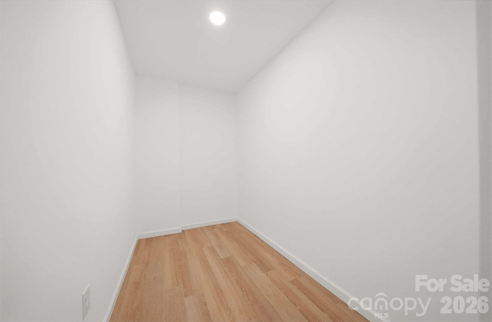 419 Rockyford Street Property Photo 21