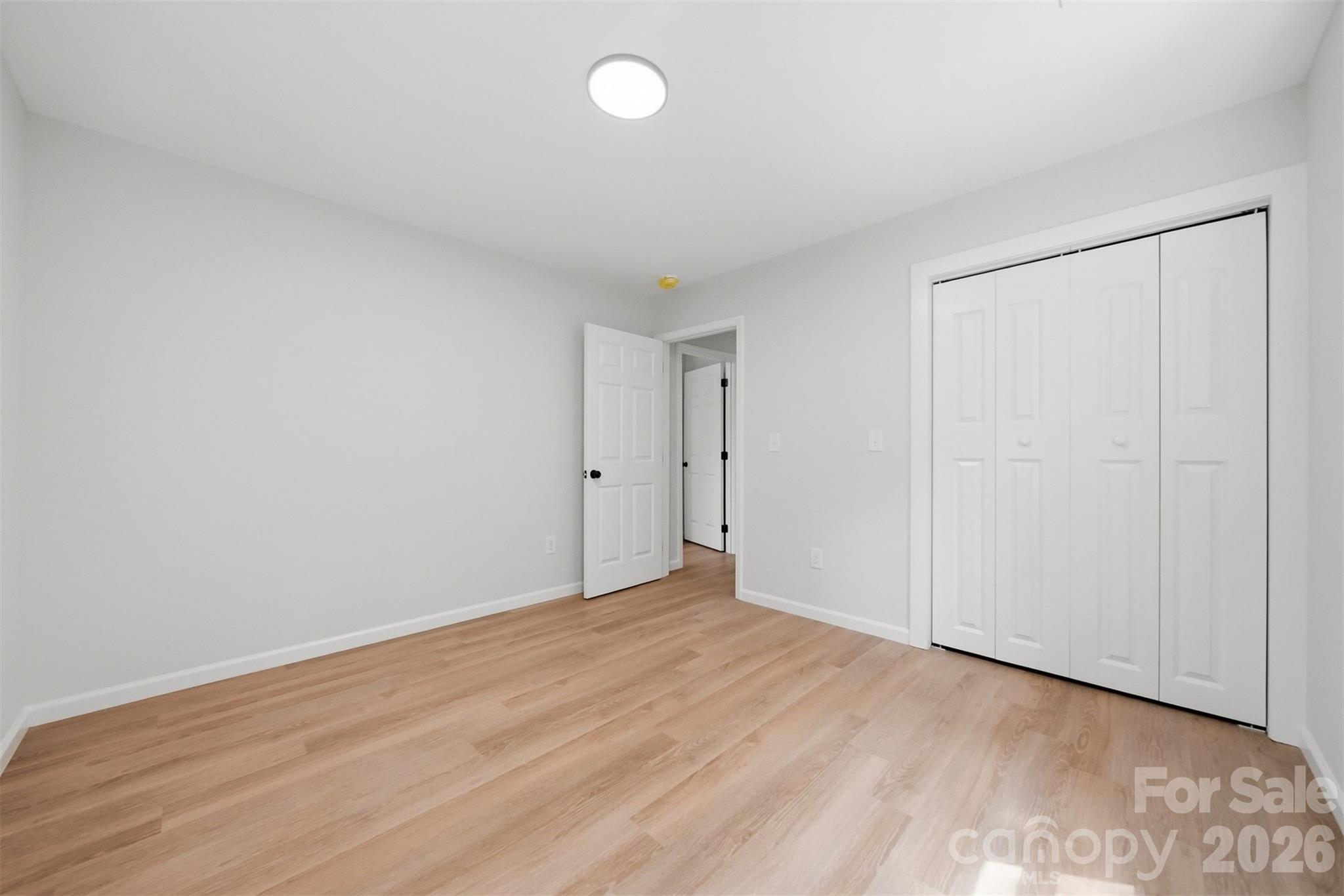 419 Rockyford Street Property Photo 24