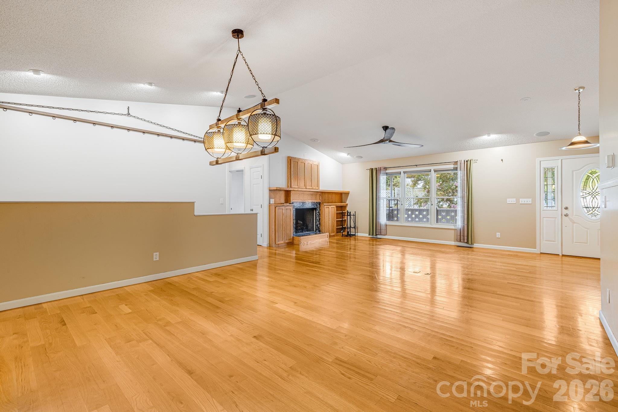 6 Arrowhead Lane Property Photo 11