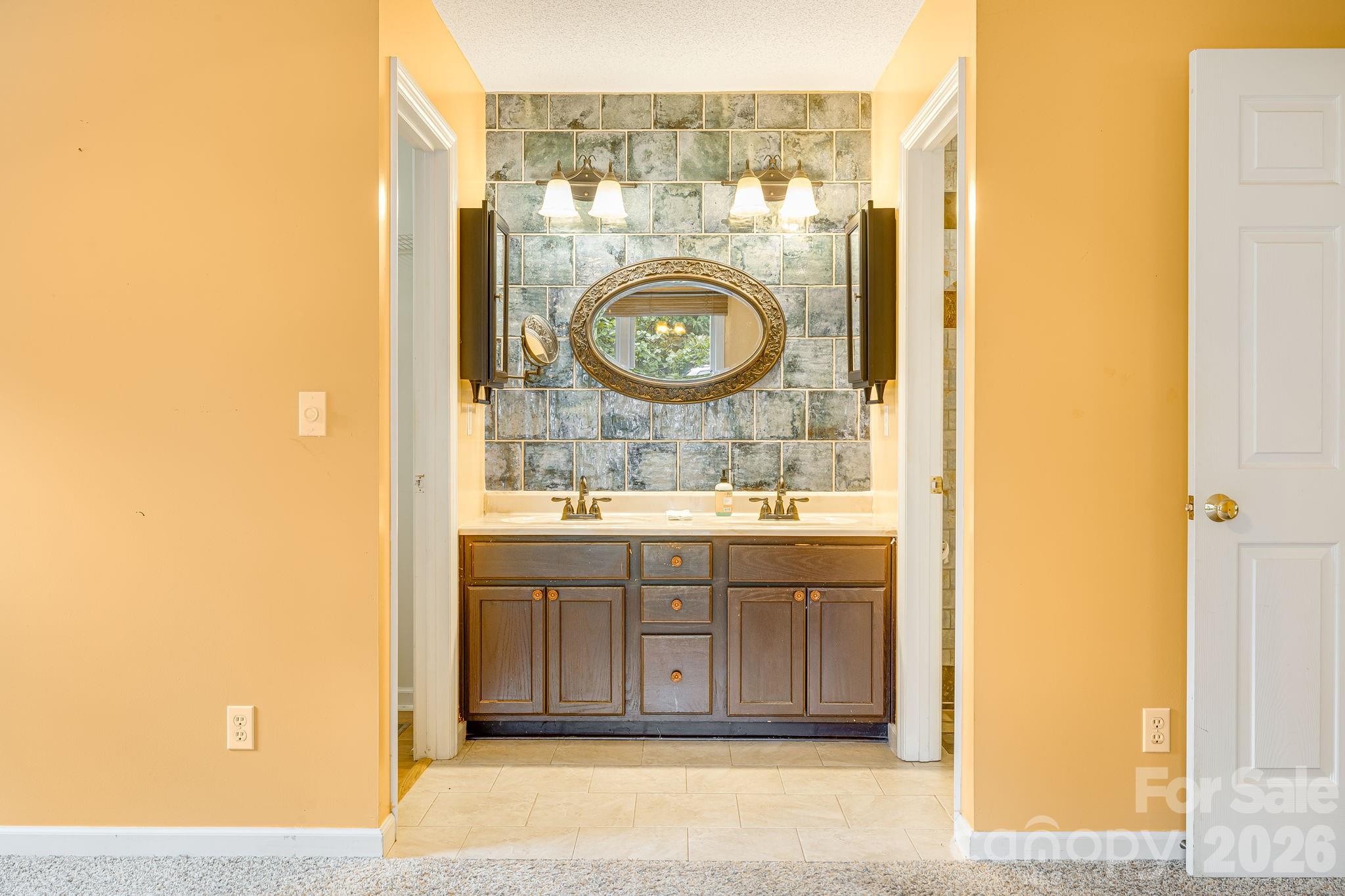 6 Arrowhead Lane Property Photo 20