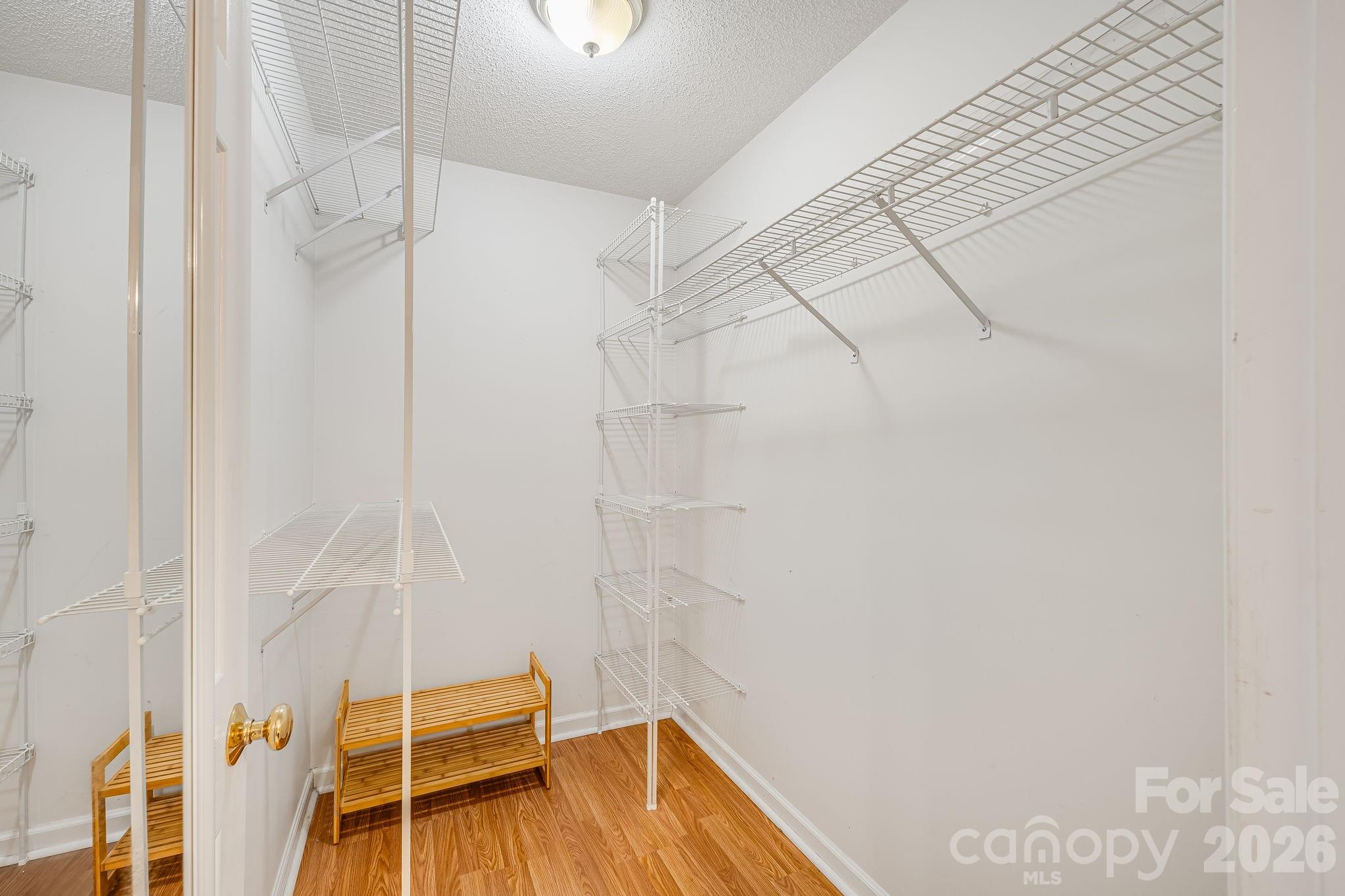 6 Arrowhead Lane Property Photo 23