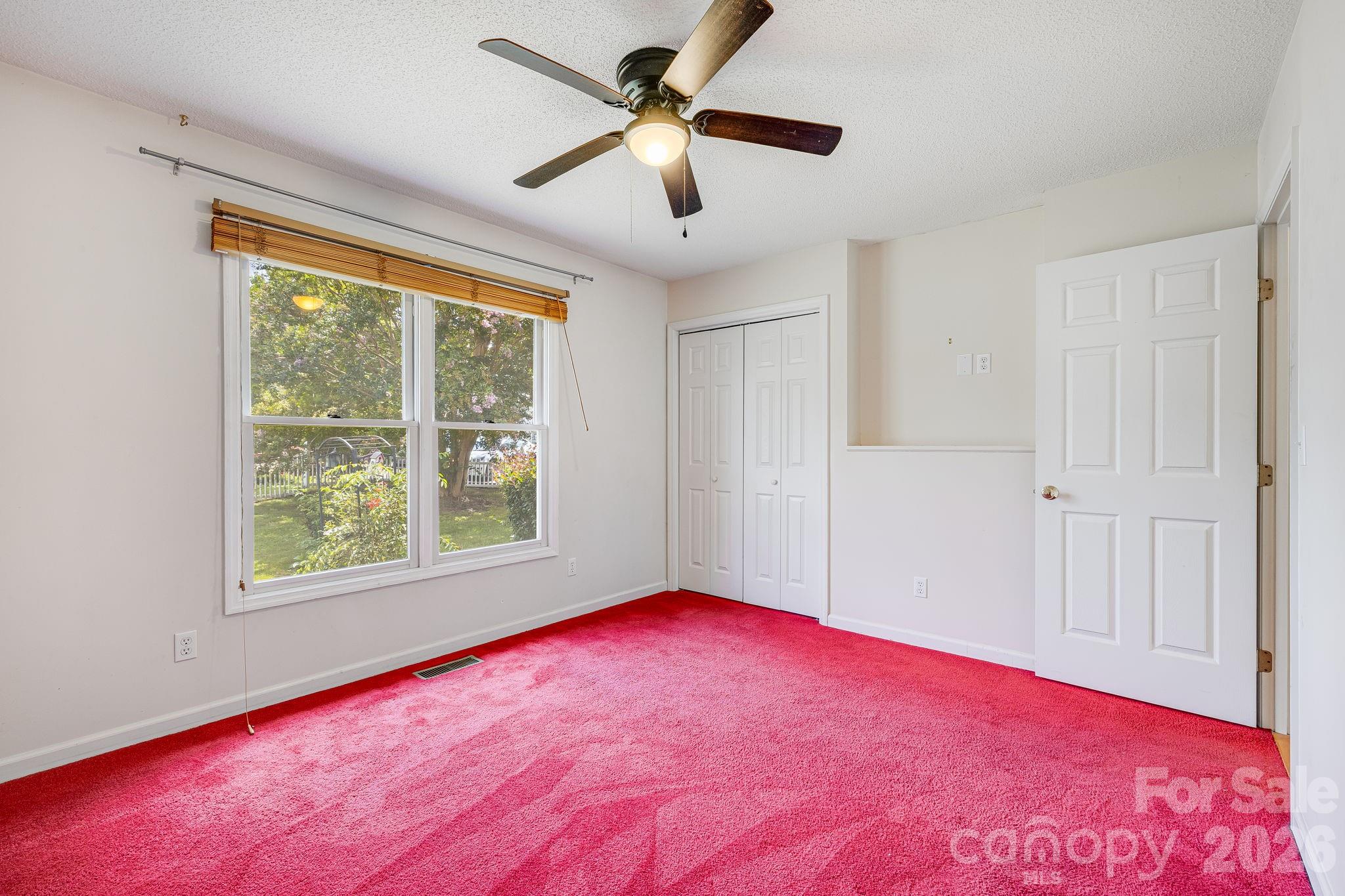 6 Arrowhead Lane Property Photo 24
