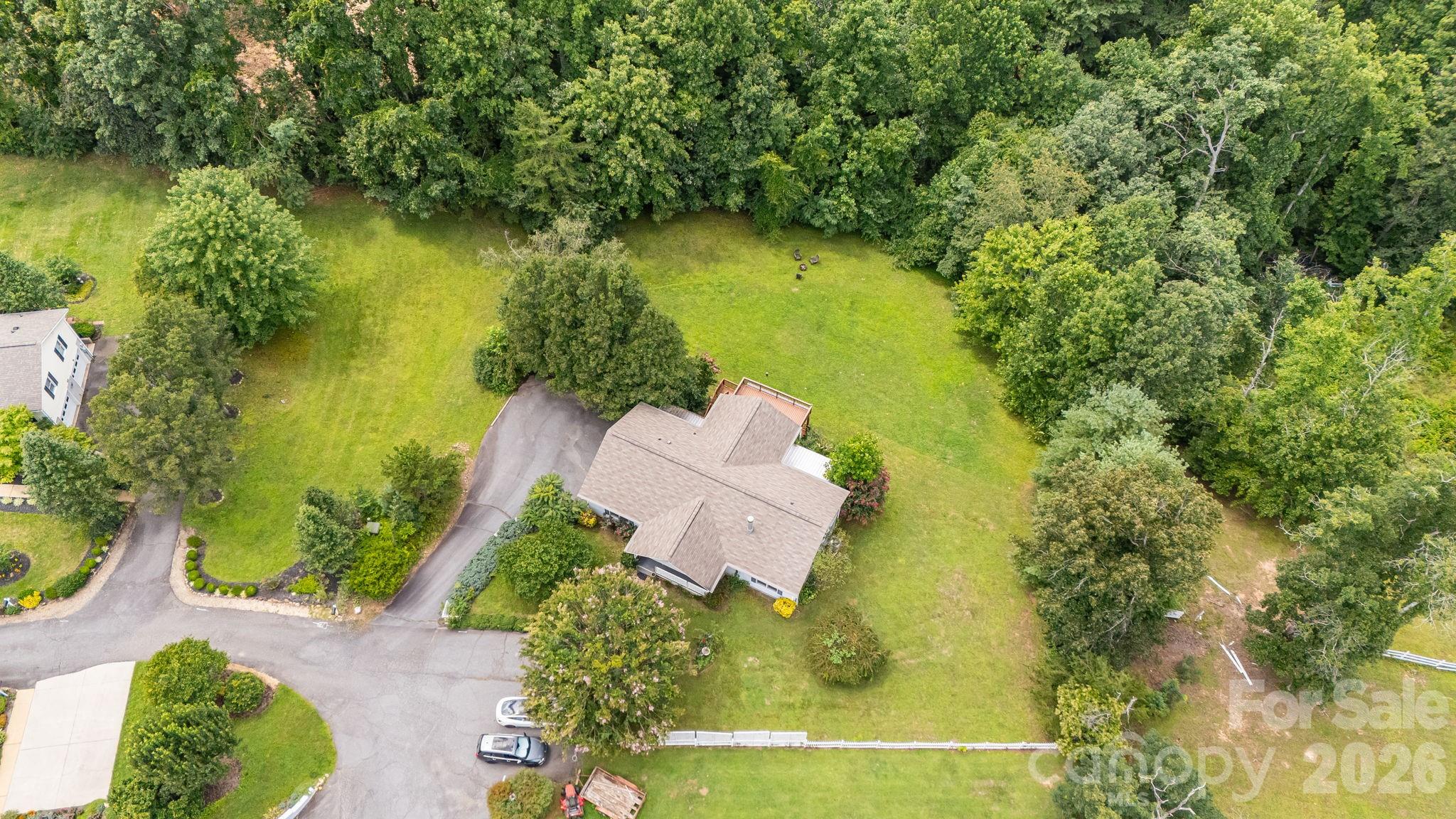 6 Arrowhead Lane Property Photo 45