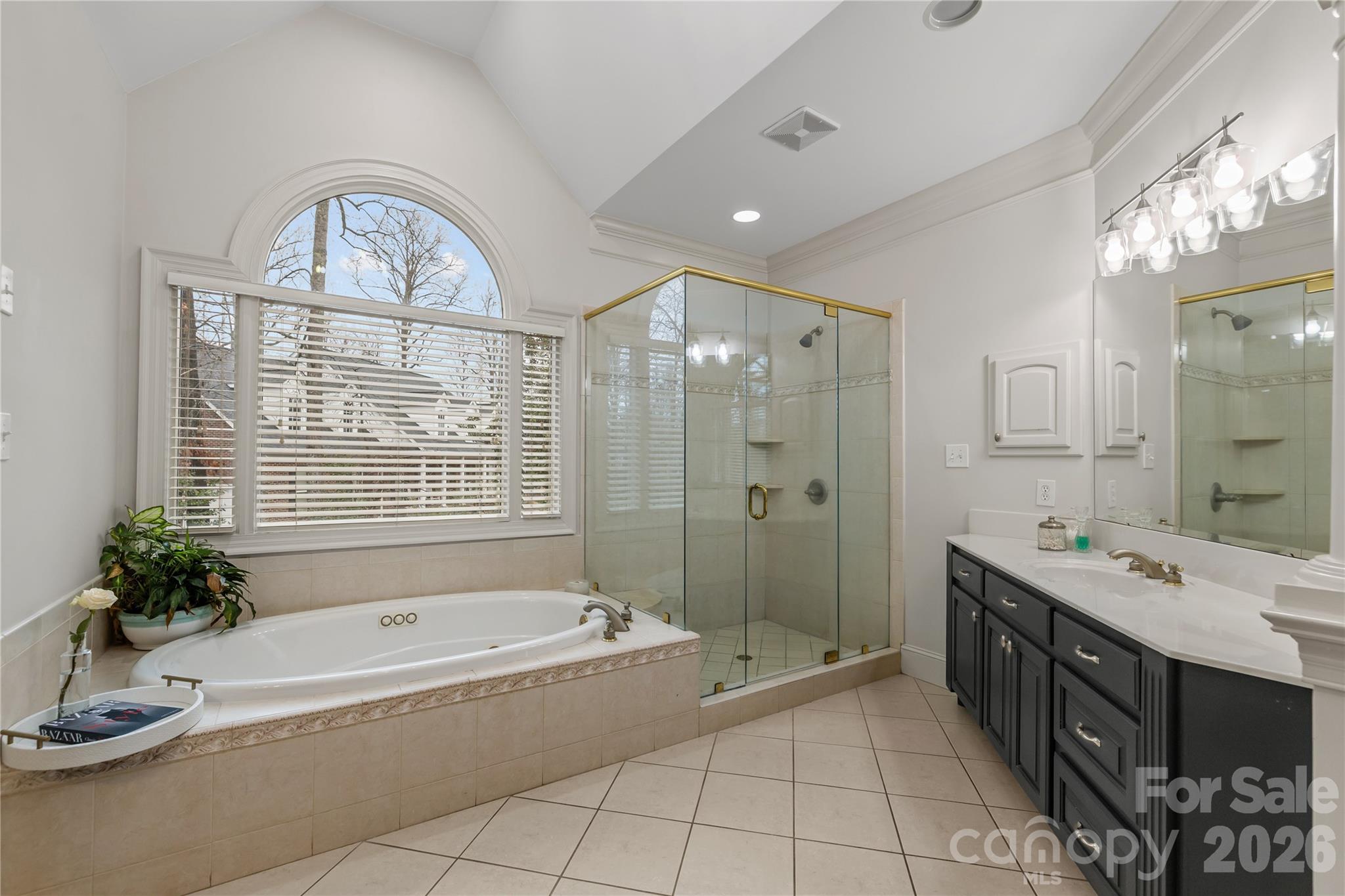 1009 Honors Court Property Photo 6
