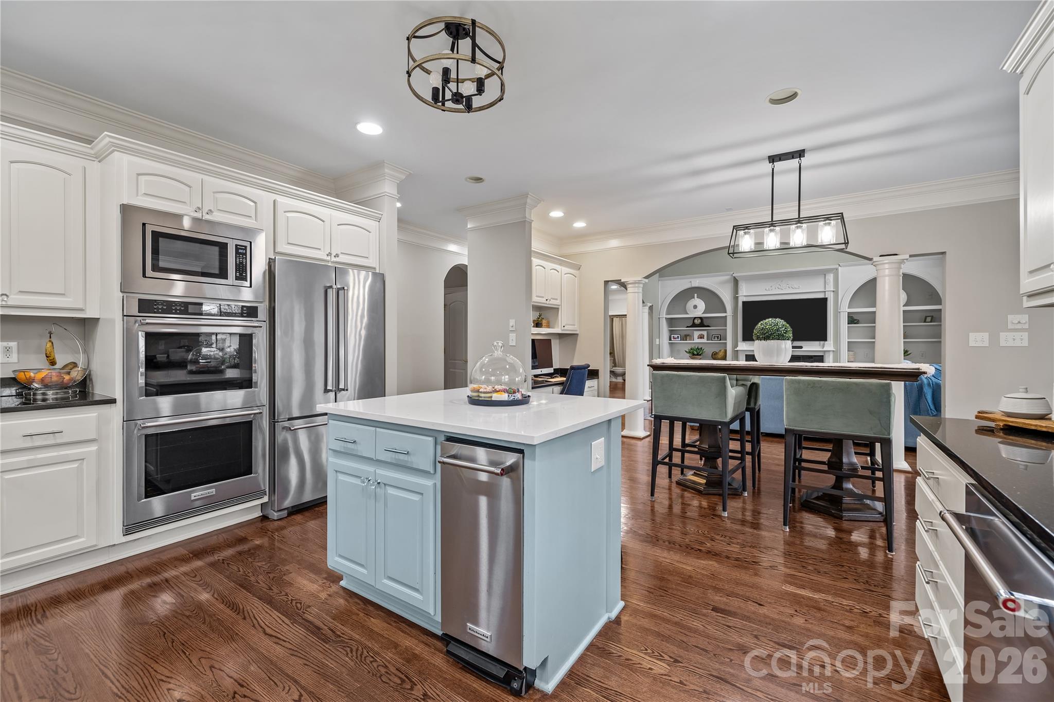 1009 Honors Court Property Photo 9