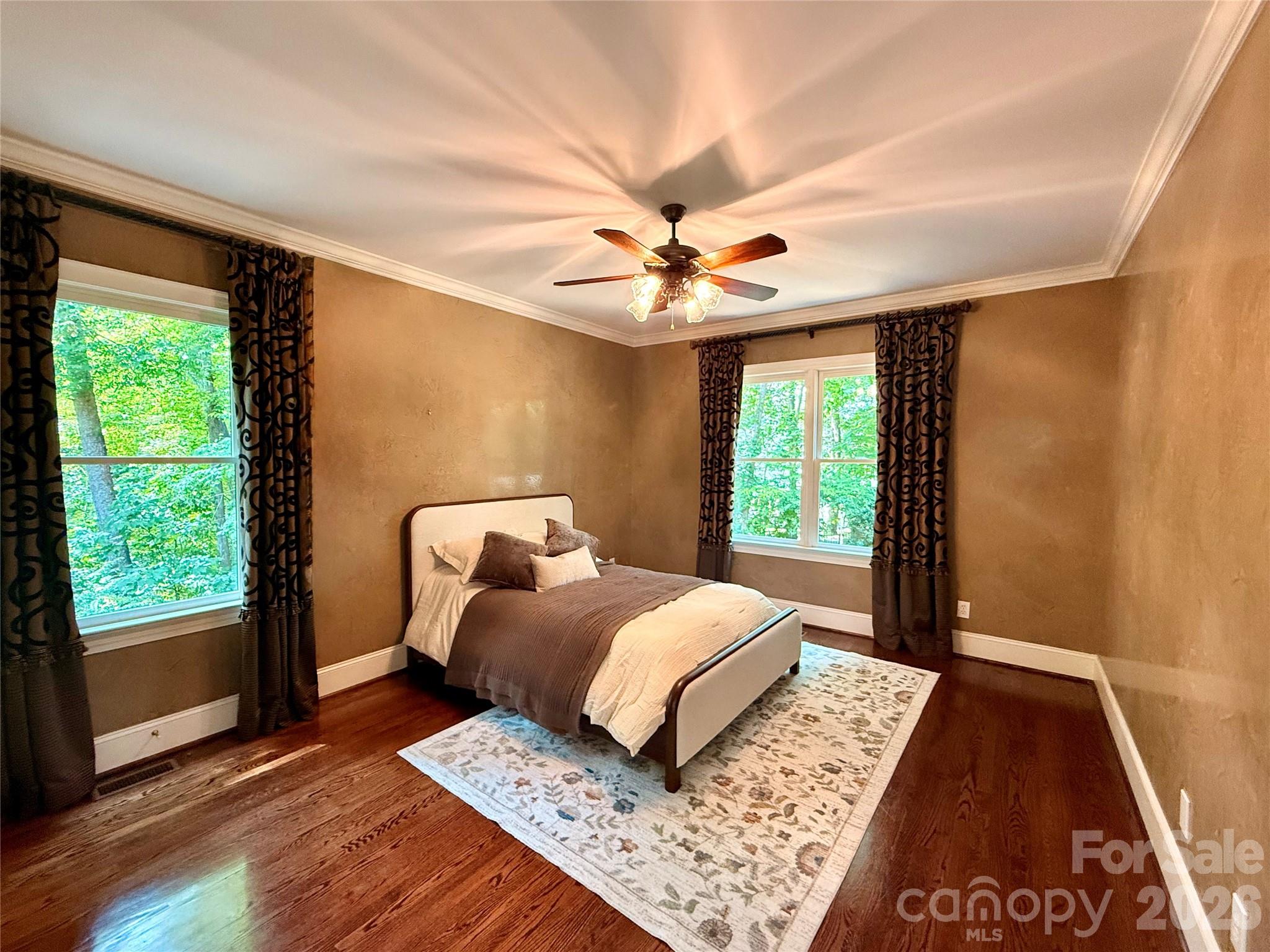 1009 Honors Court Property Photo 14