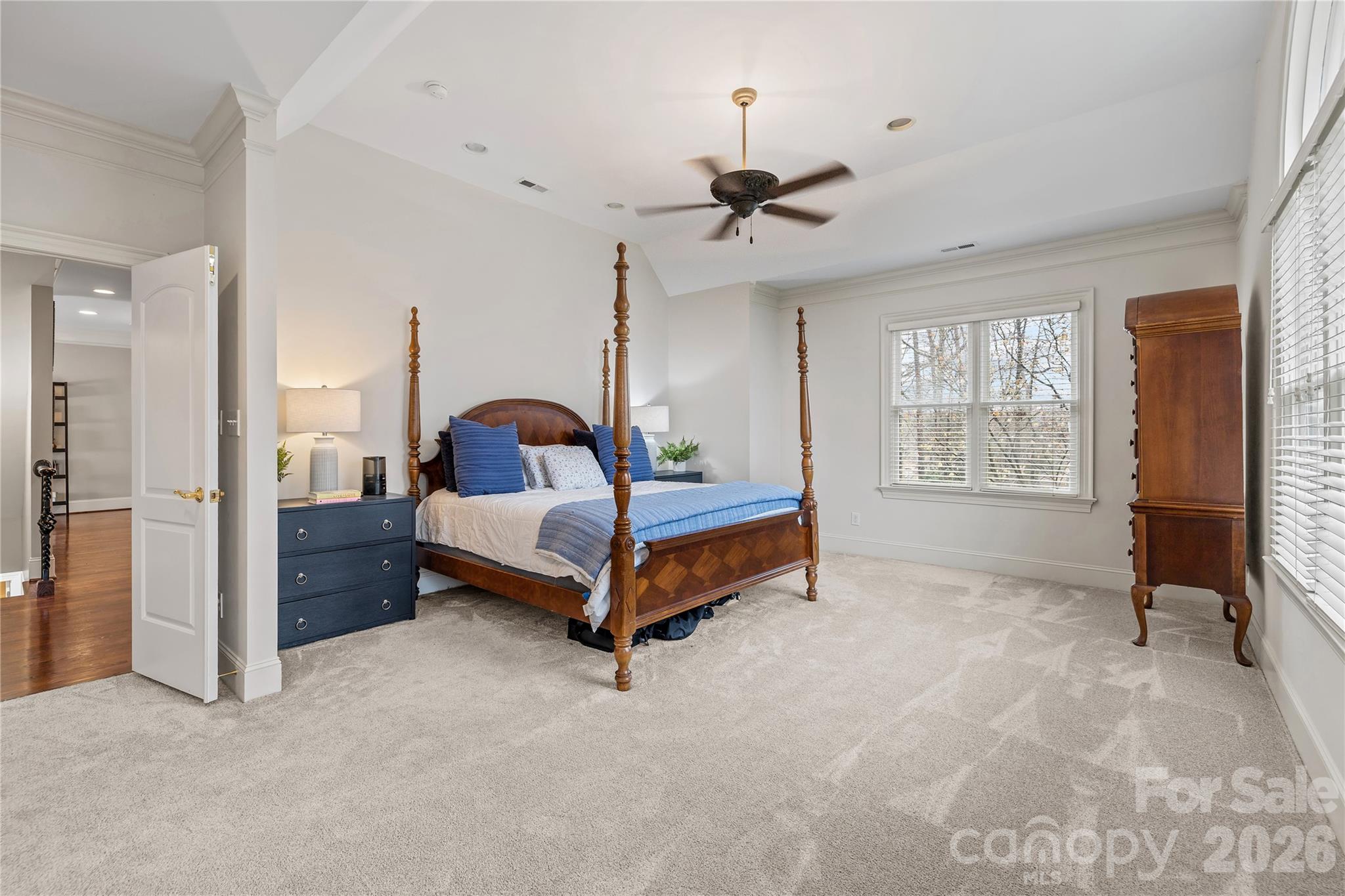 1009 Honors Court Property Photo 17