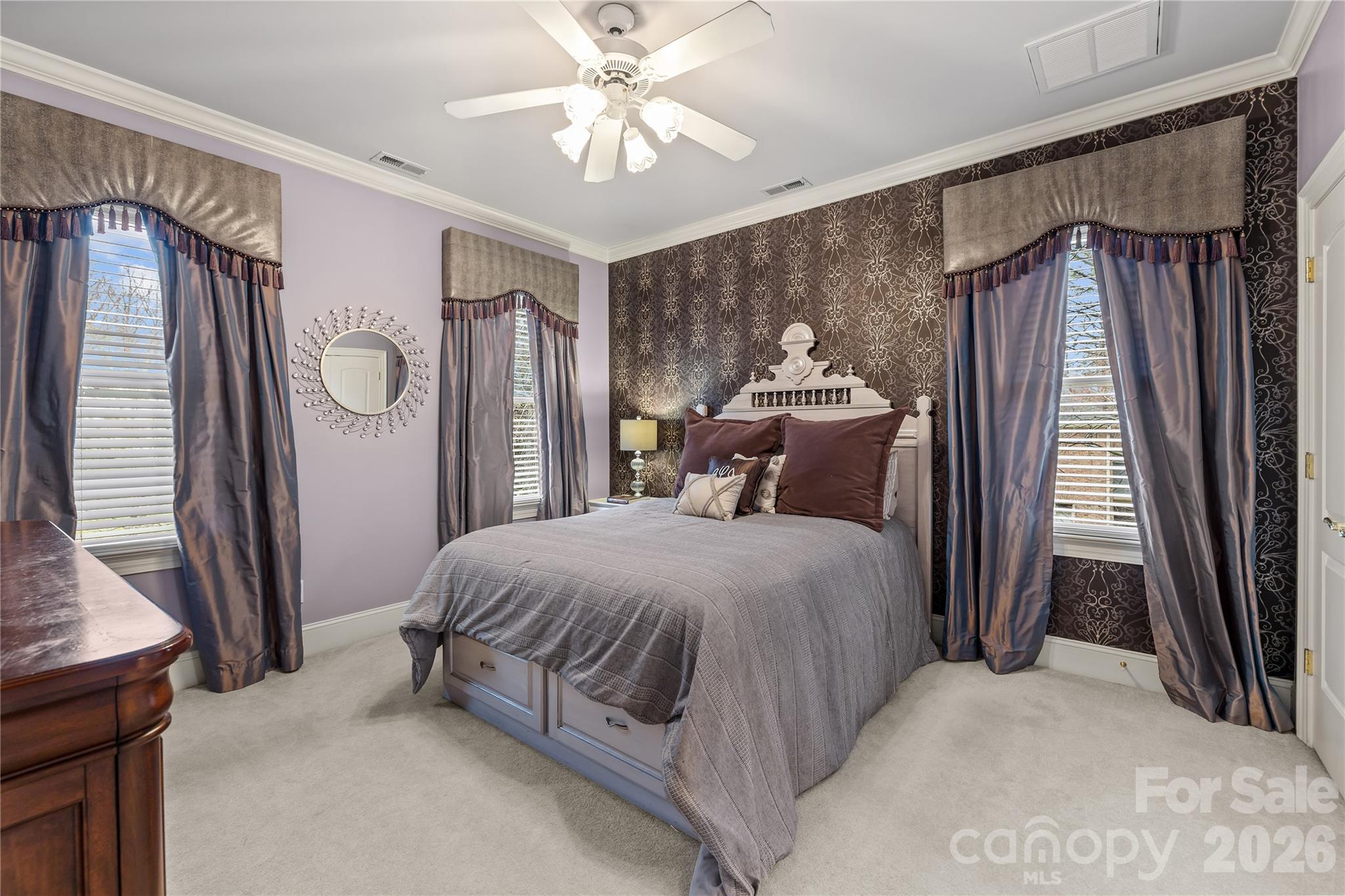 1009 Honors Court Property Photo 24