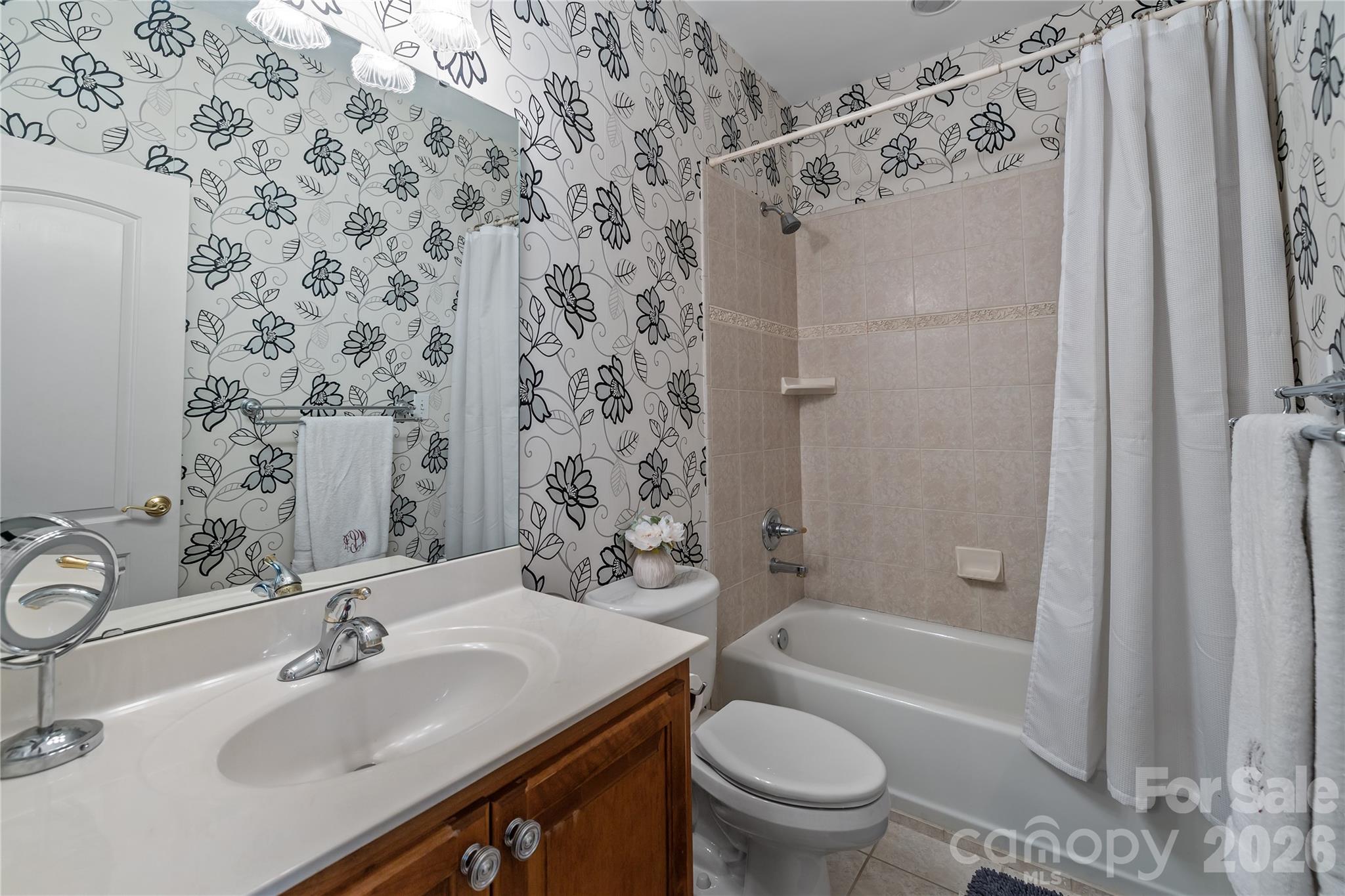 1009 Honors Court Property Photo 26