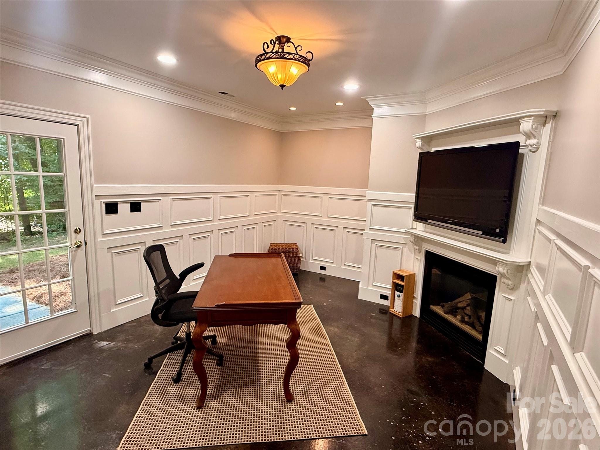 1009 Honors Court Property Photo 31