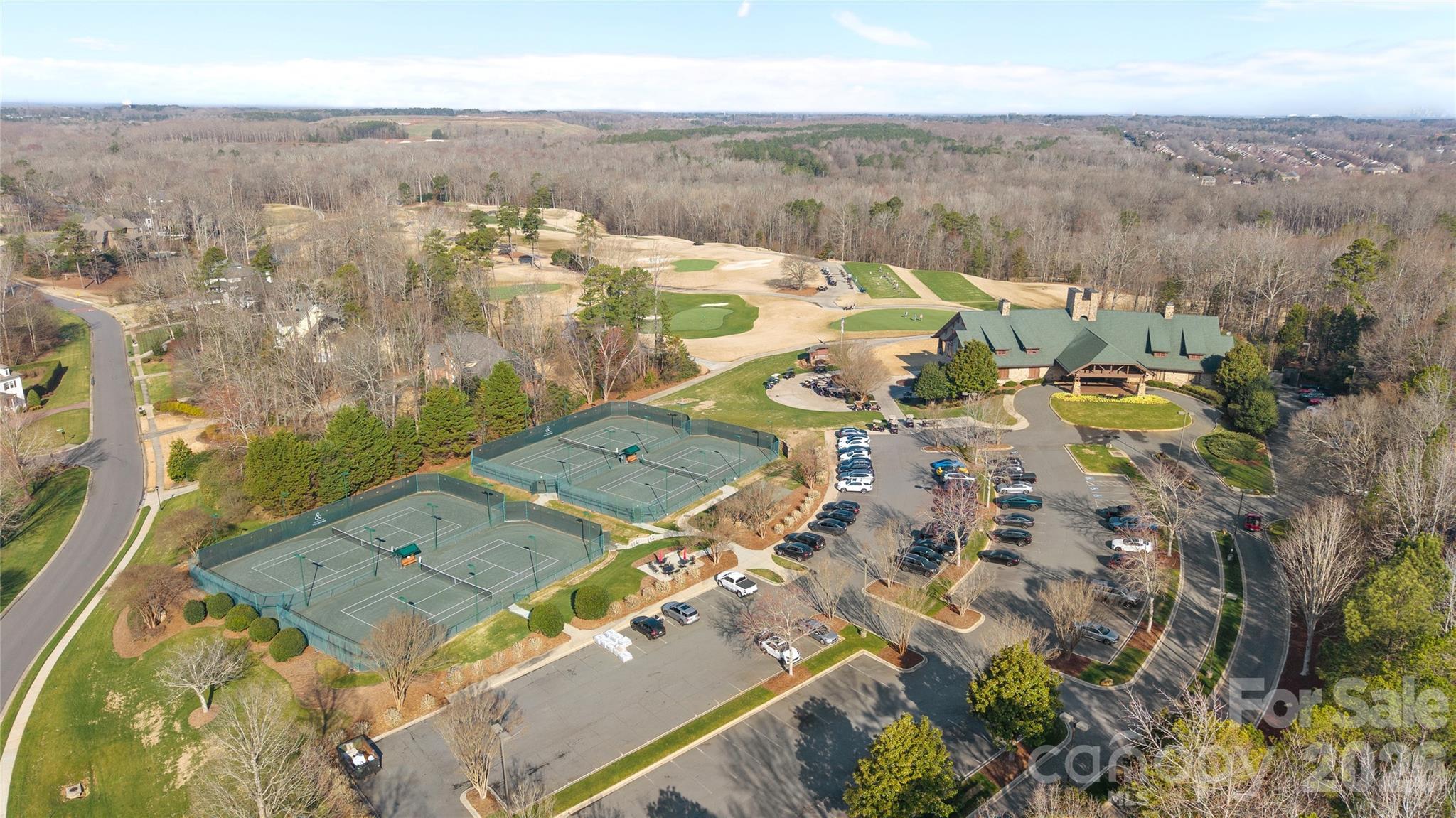 1009 Honors Court Property Photo 39