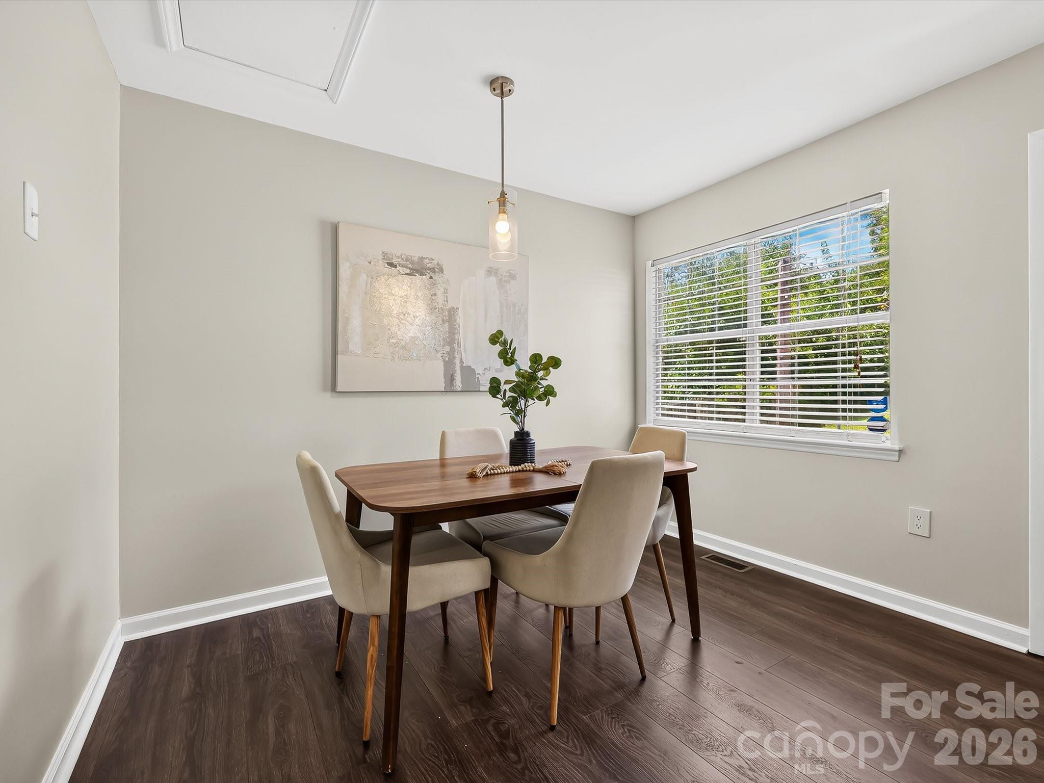 1521 Sumter Avenue Property Photo 13