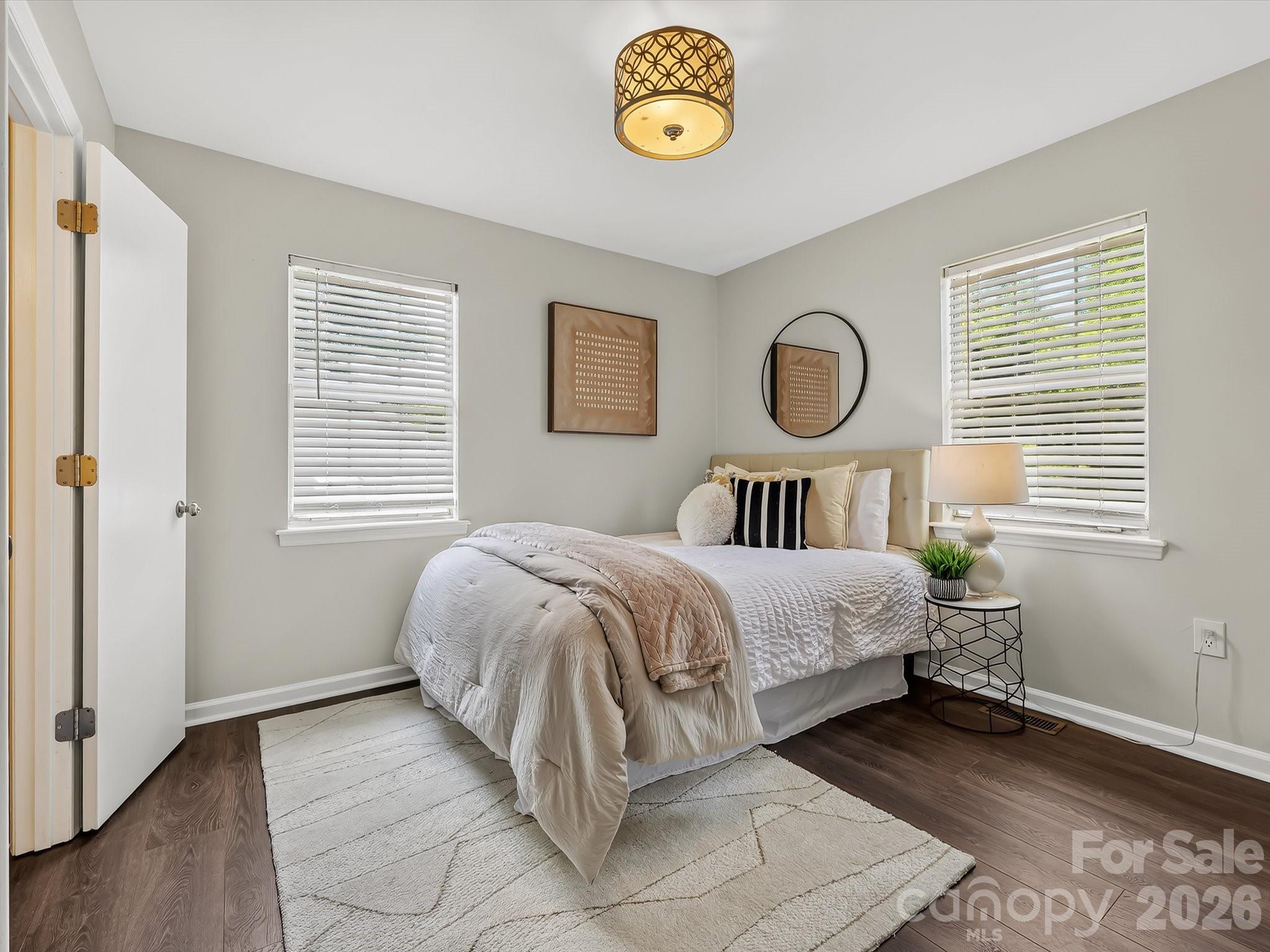 1521 Sumter Avenue Property Photo 14