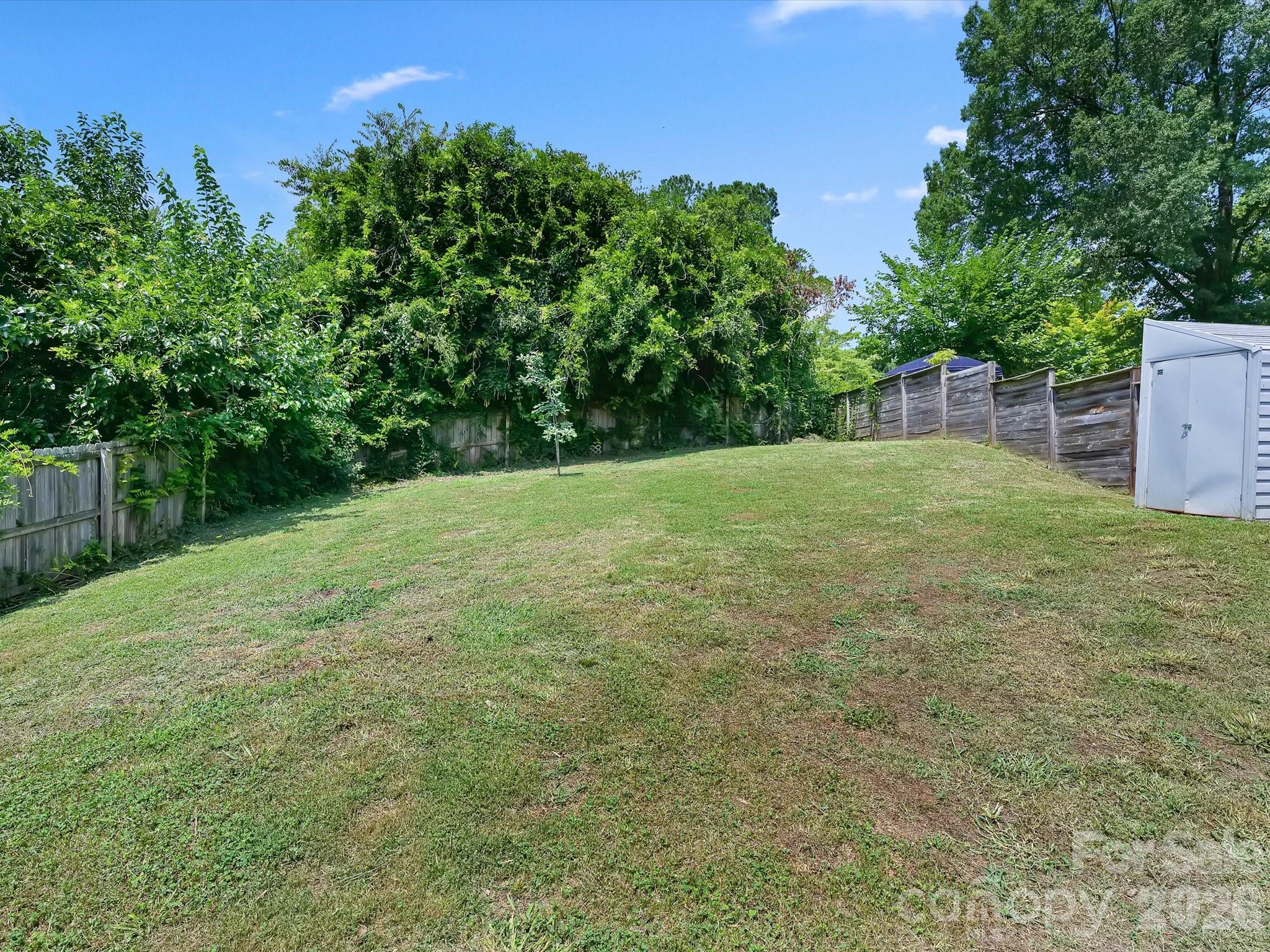 1521 Sumter Avenue Property Photo 23