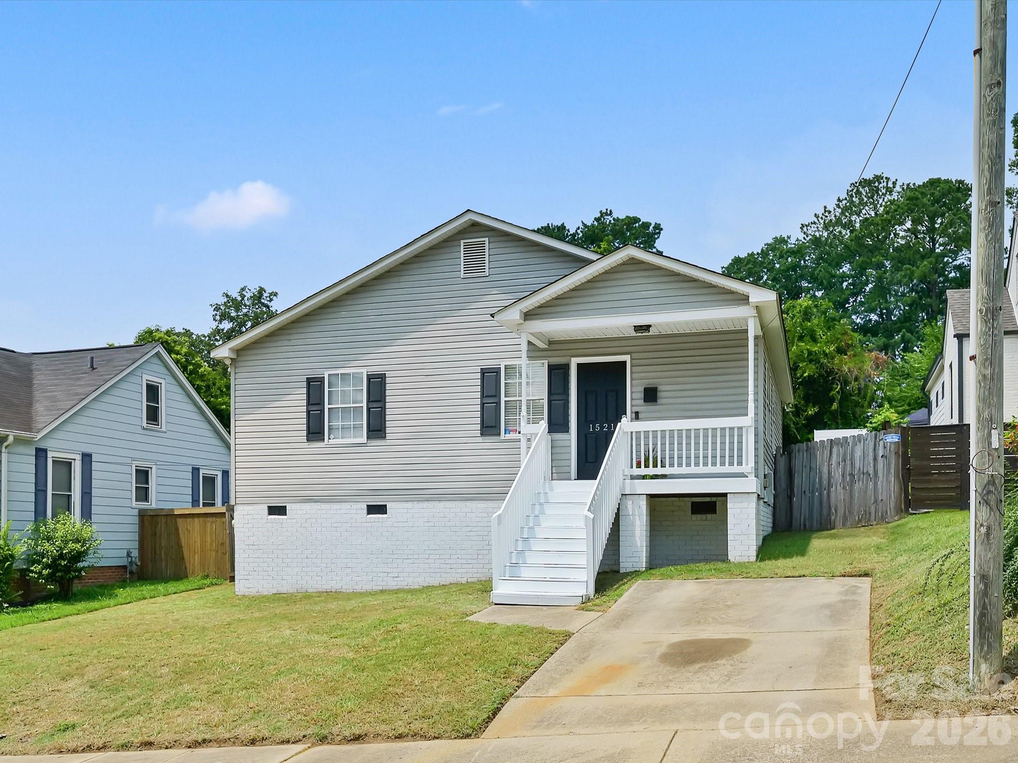 1521 Sumter Avenue Property Photo 27