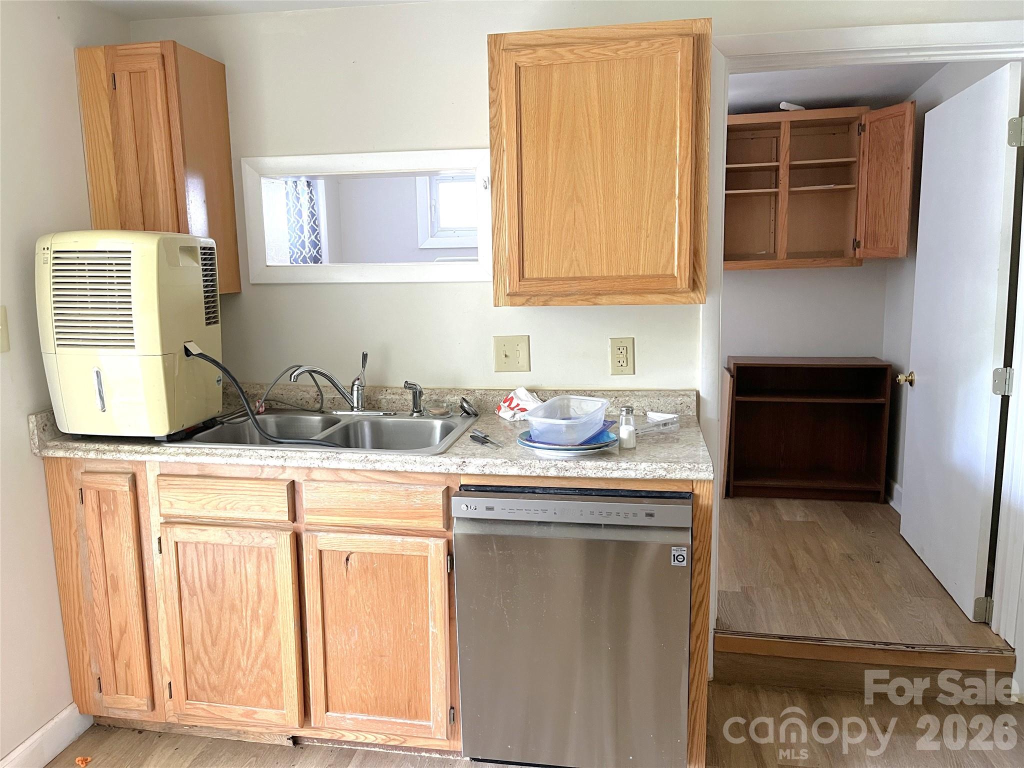1721 Old Haywood Road Property Photo 8