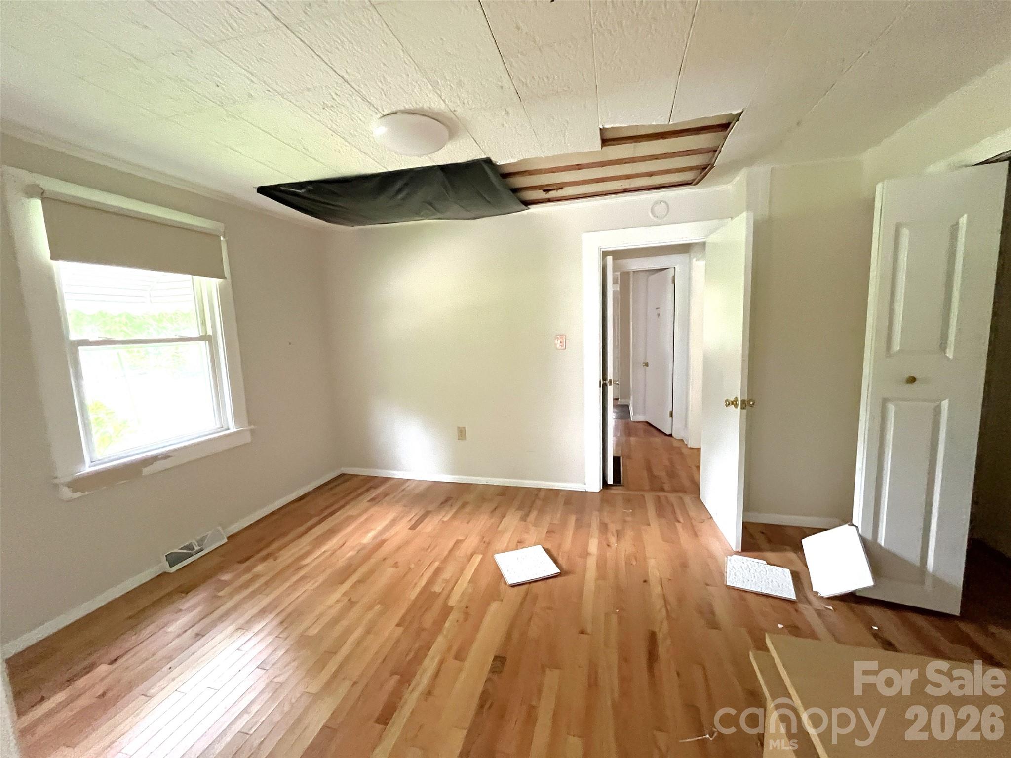 1721 Old Haywood Road Property Photo 10