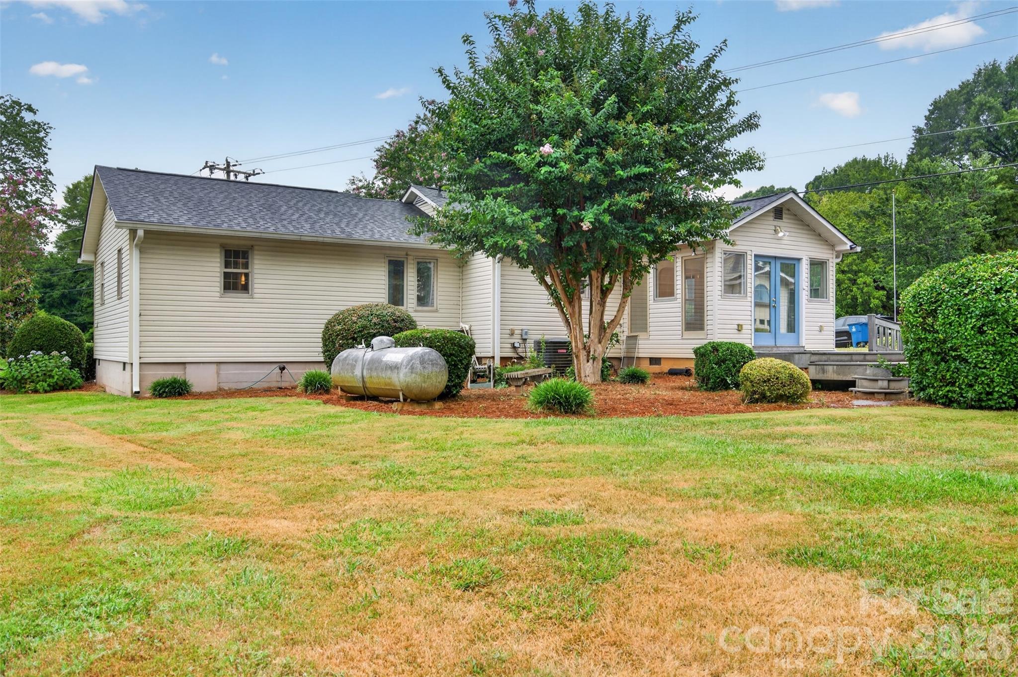 115 Eller Road Property Photo 3