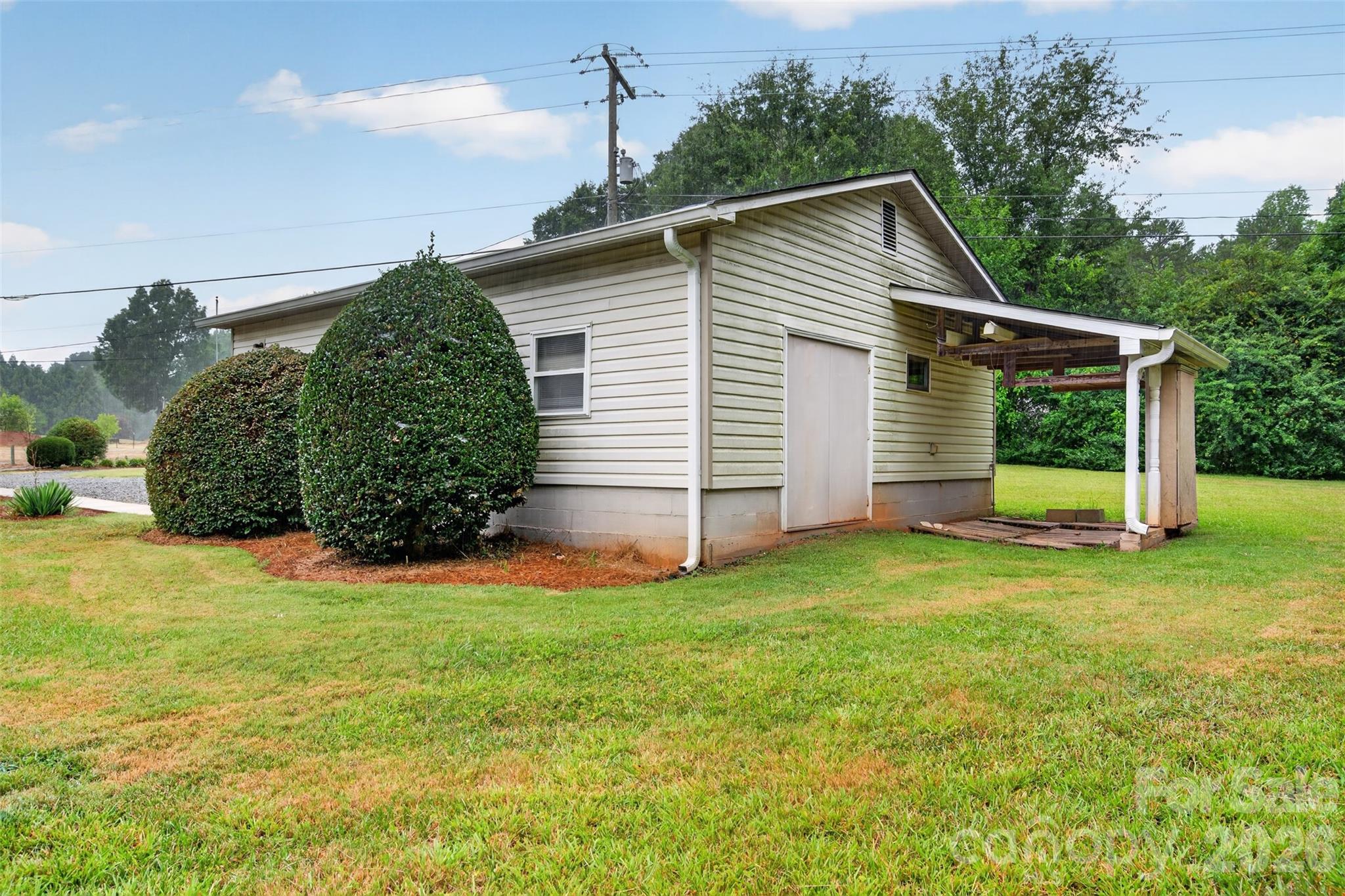 115 Eller Road Property Photo 38