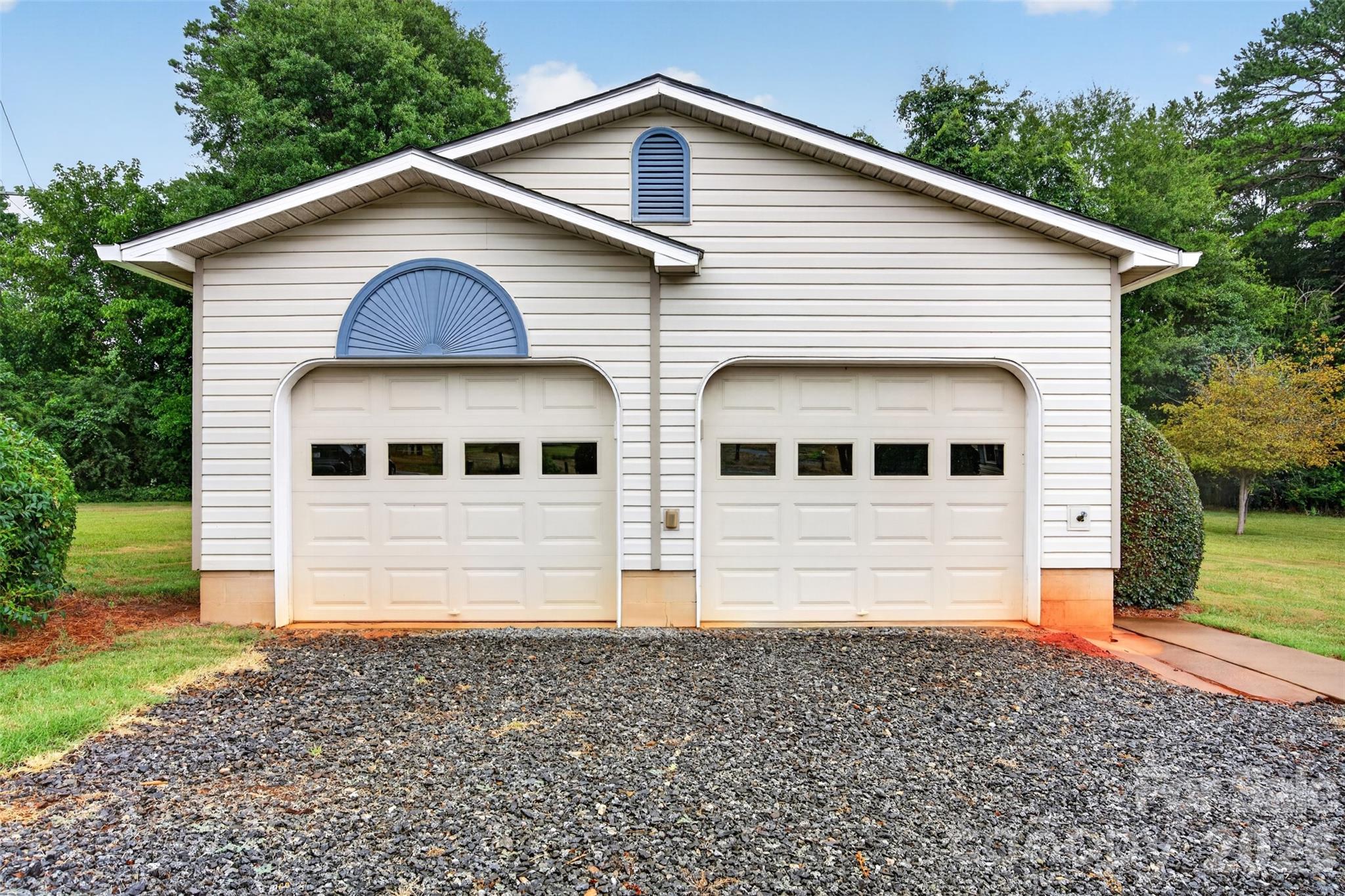 115 Eller Road Property Photo 41
