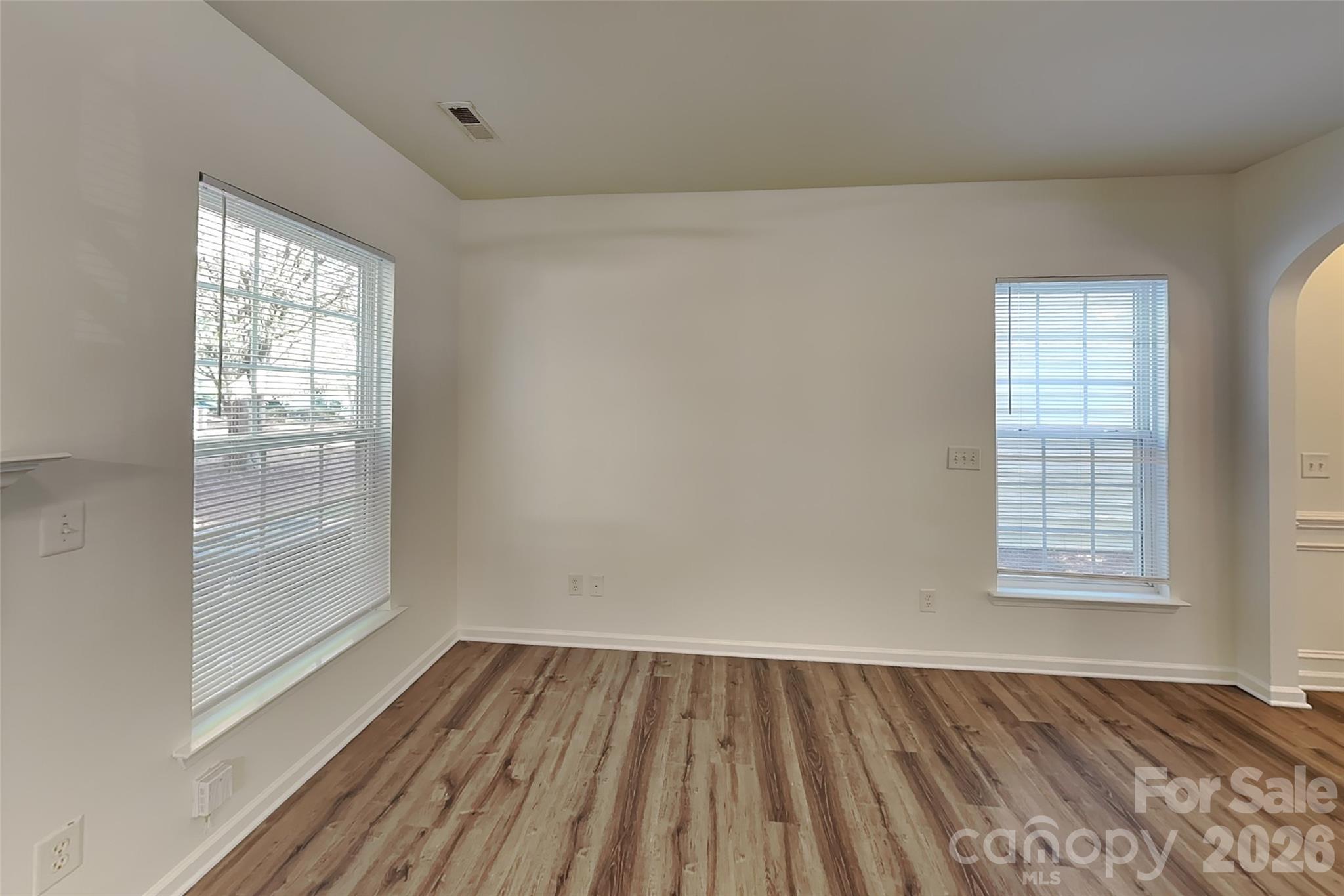6523 Avonlea Court Property Photo 4