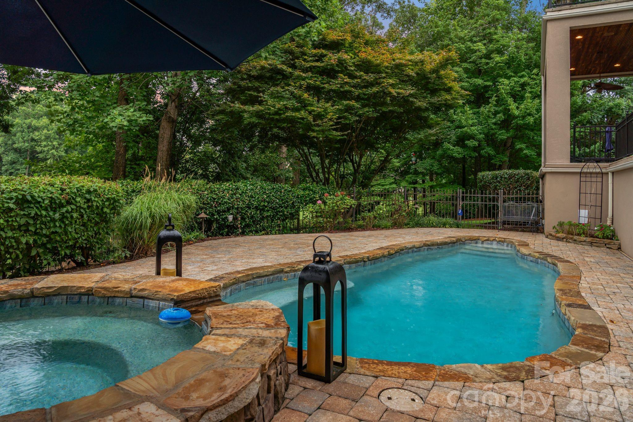 11808 Pleasant Wyatt Place Property Photo 6