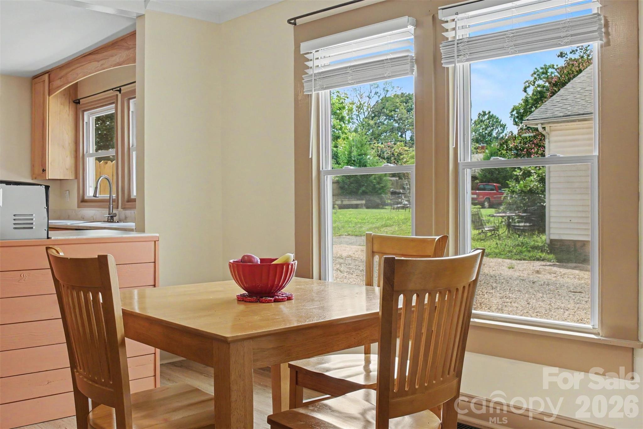 1104 Venus Street 19 Property Photo 12